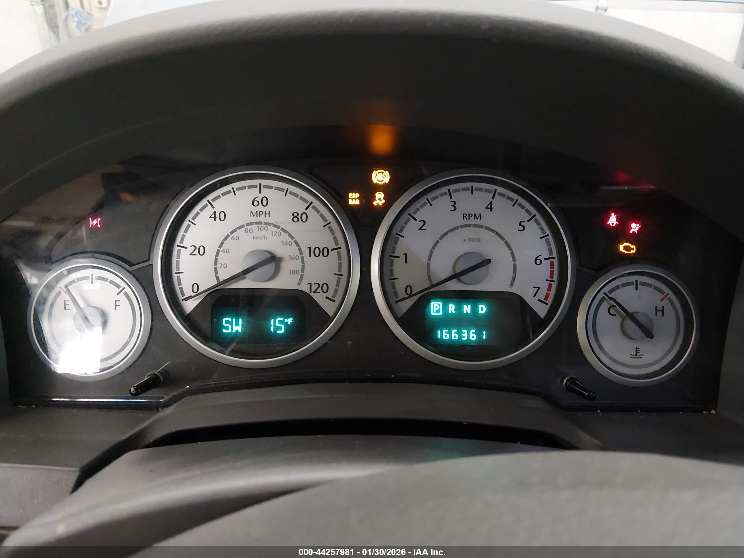 CHRYSLER TOWN image 7