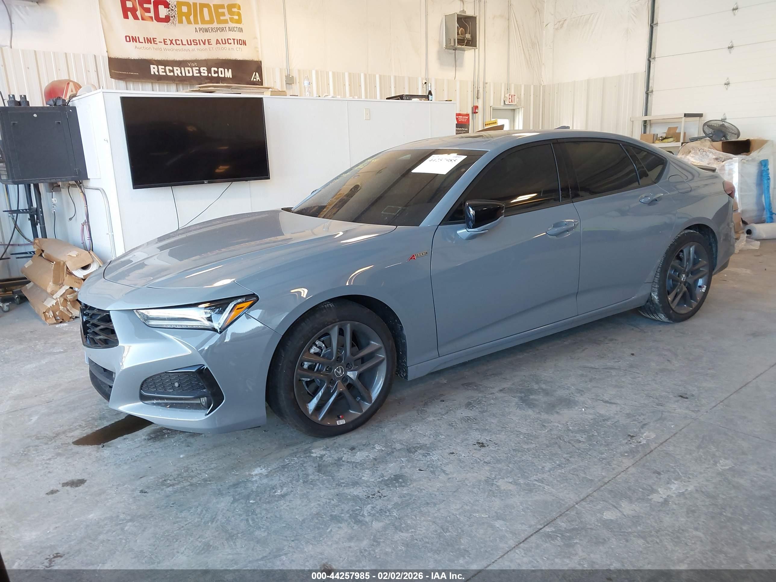 ACURA TLX image 2