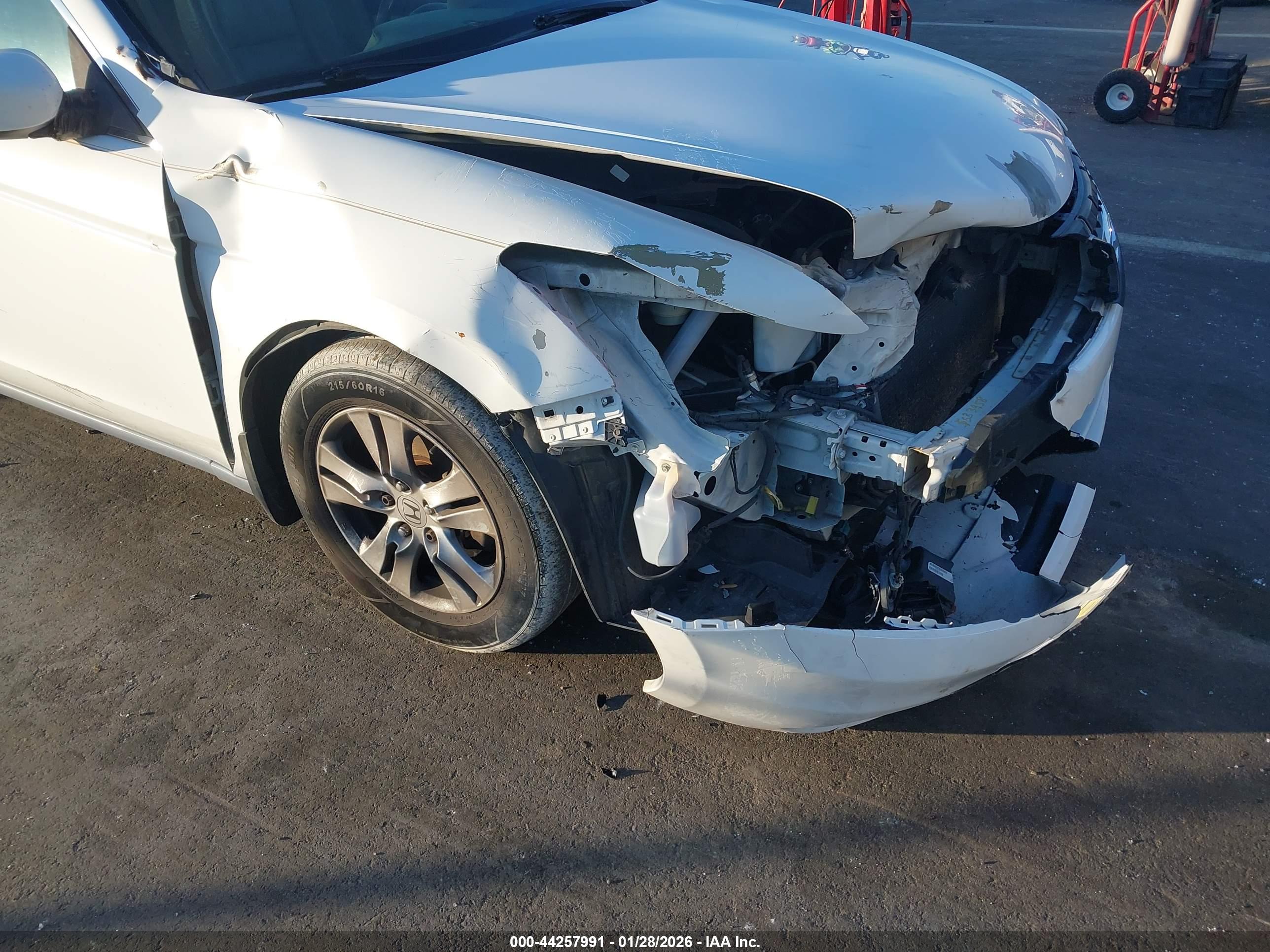 HONDA ACCORD image 6