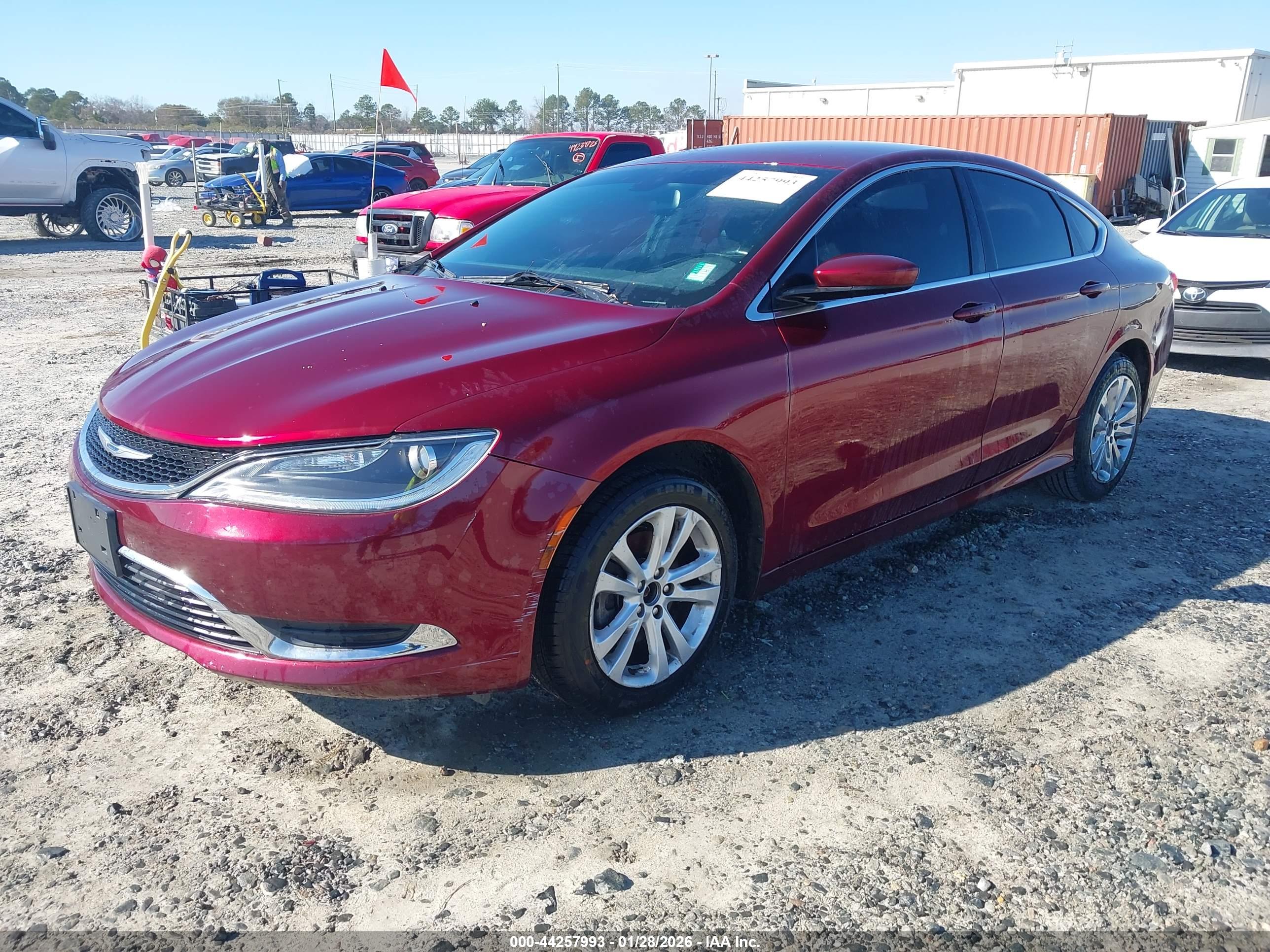 CHRYSLER 200 image 2