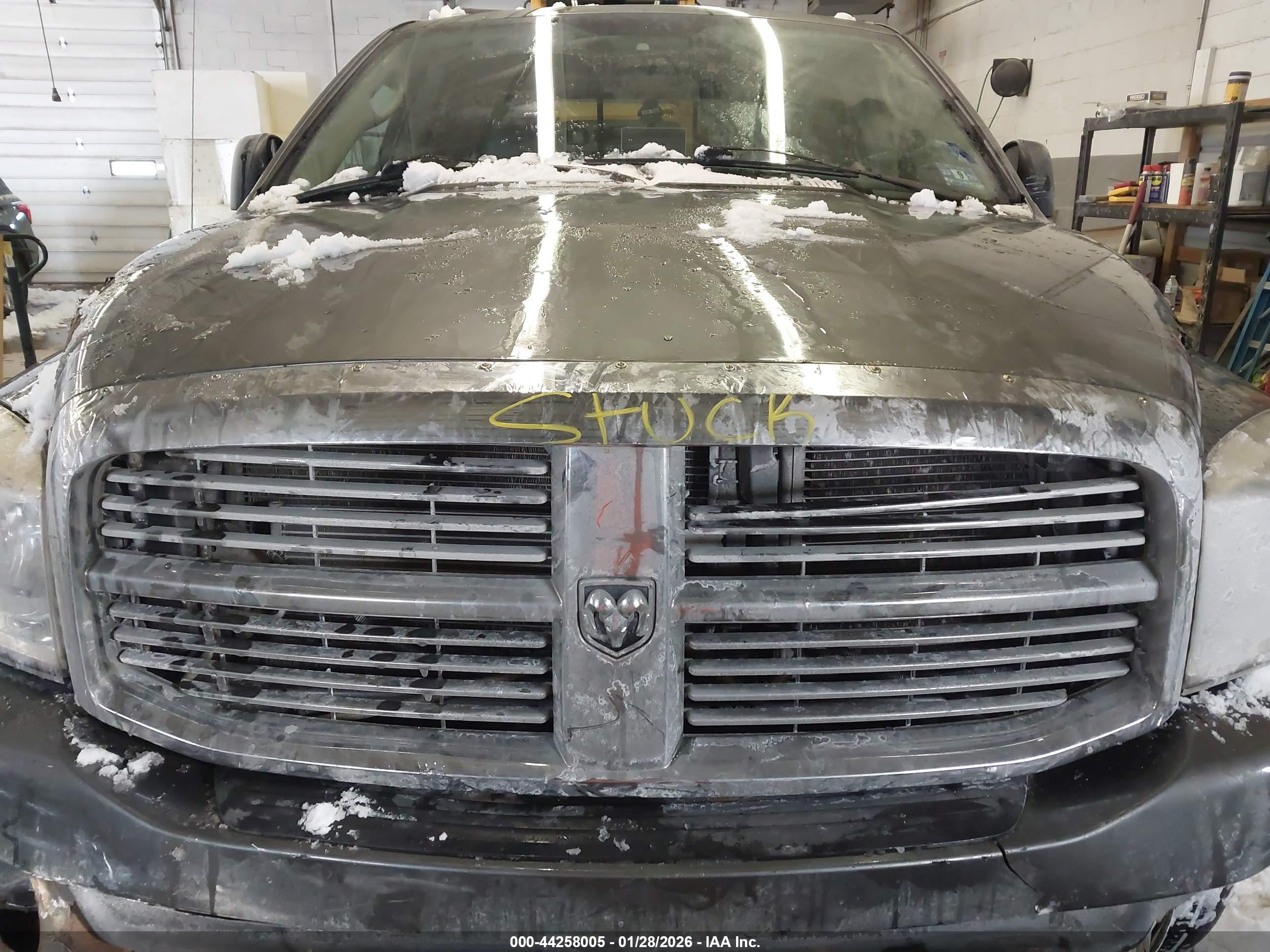 DODGE RAM image 10