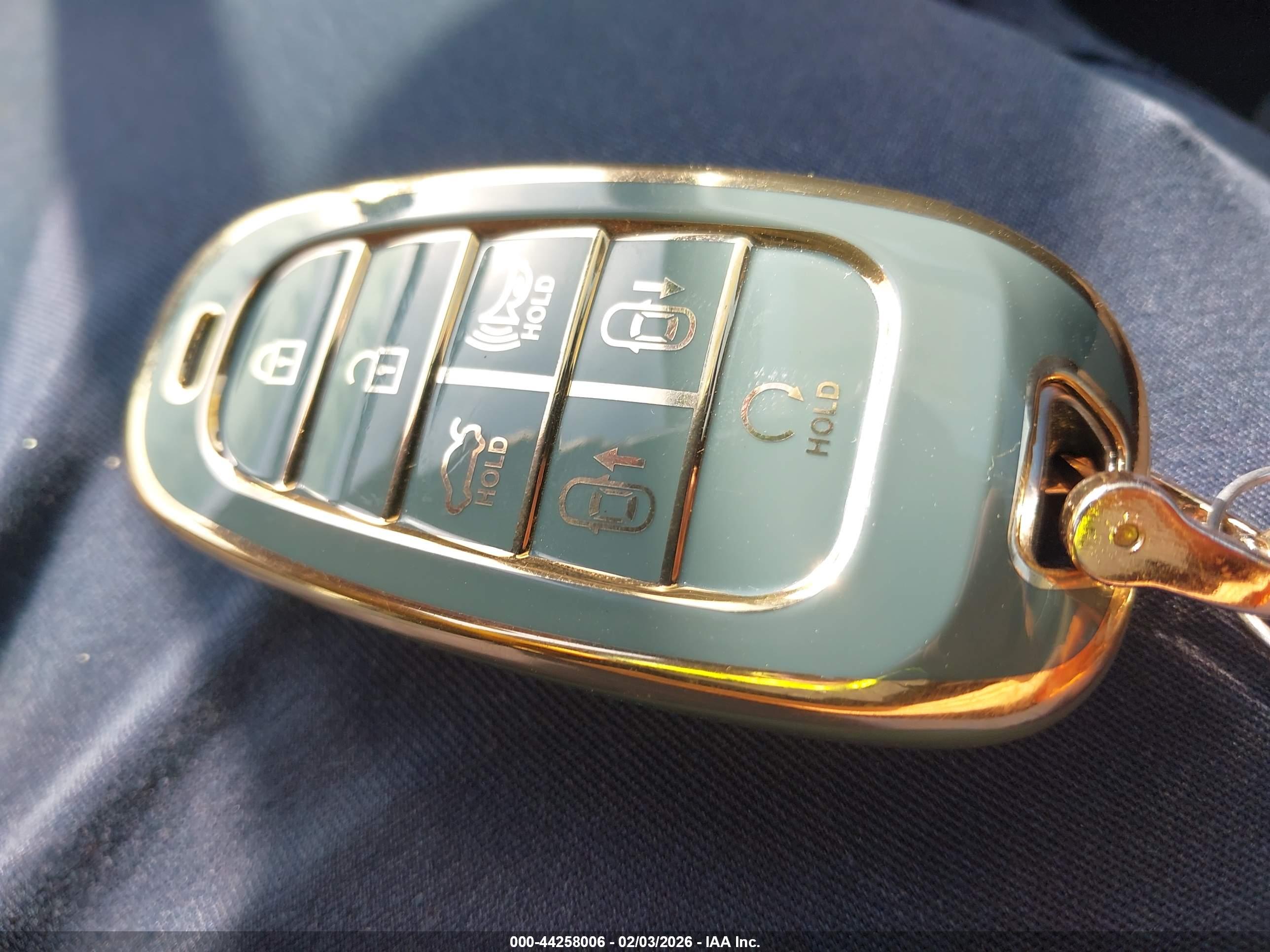 HYUNDAI SONATA image 11