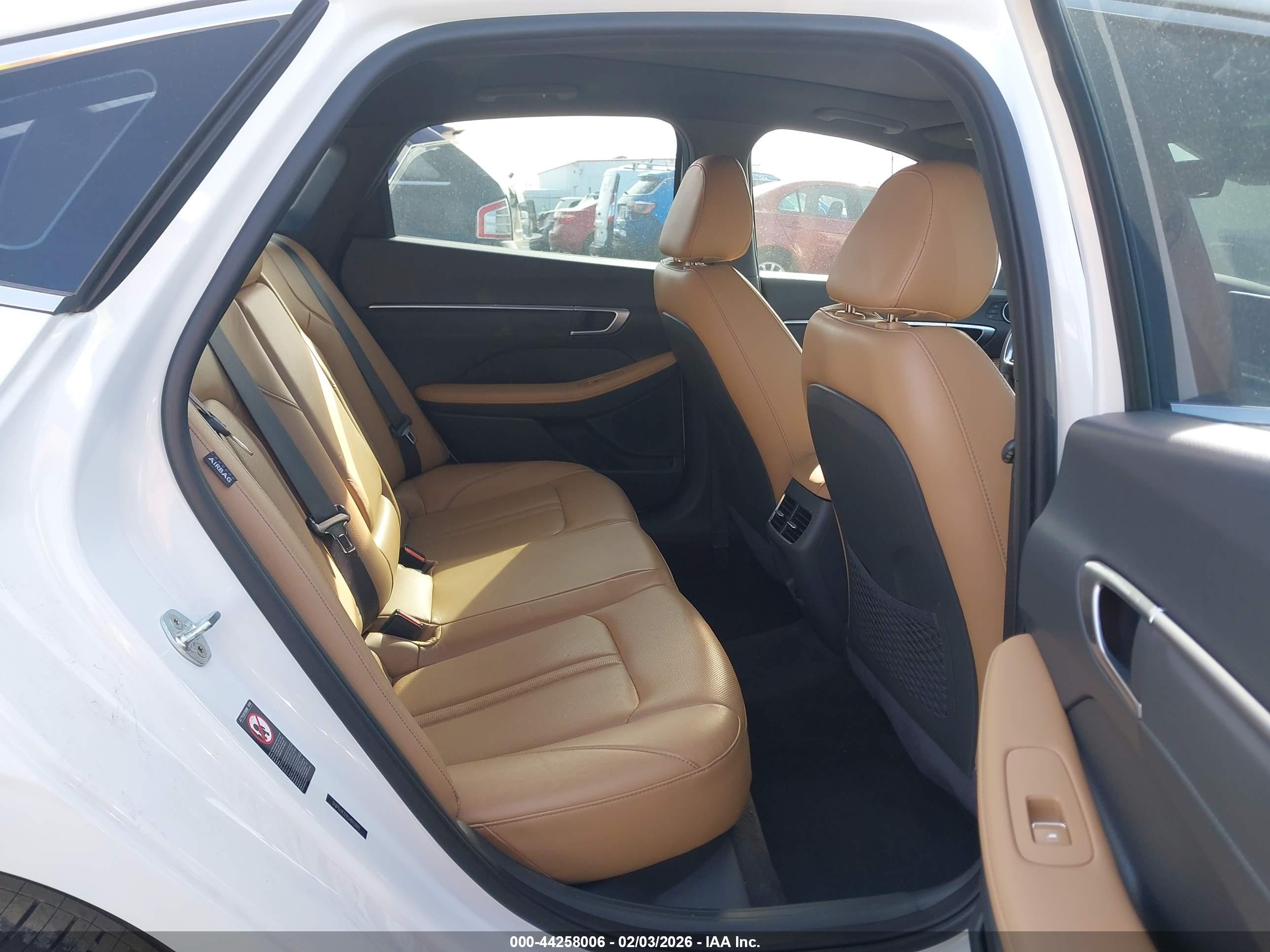 HYUNDAI SONATA image 8