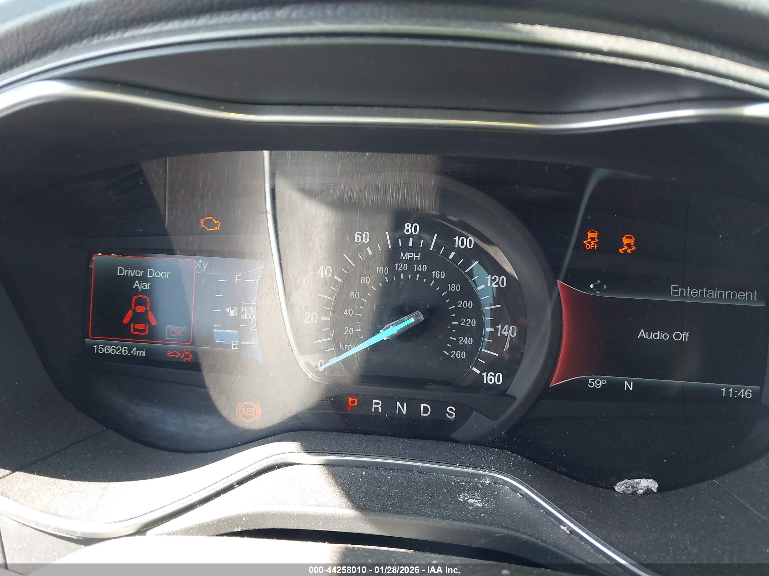 FORD FUSION image 7
