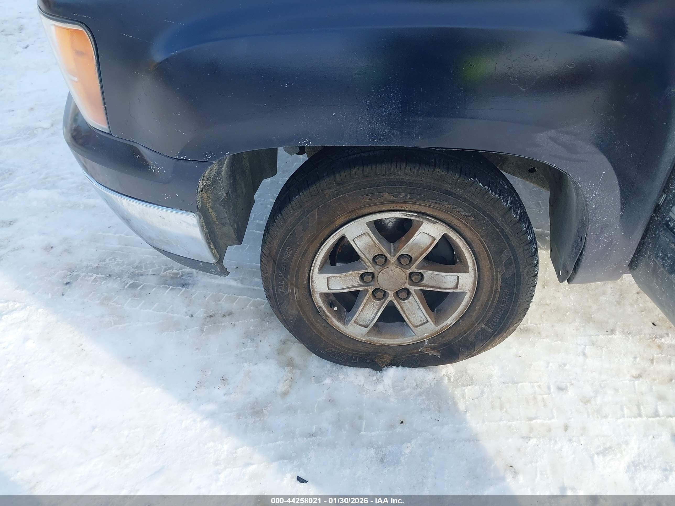 GMC SIERRA image 6