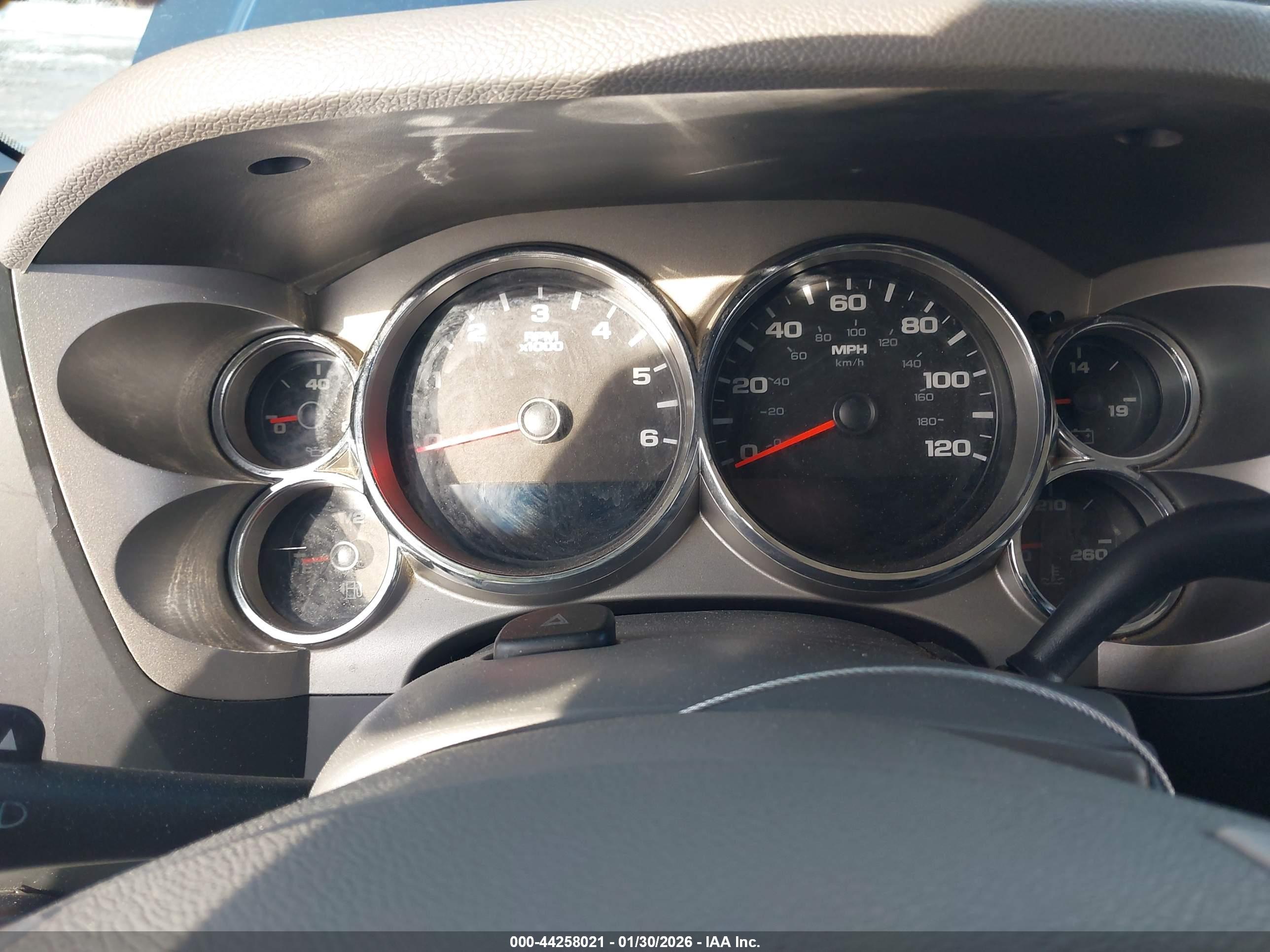 GMC SIERRA image 7