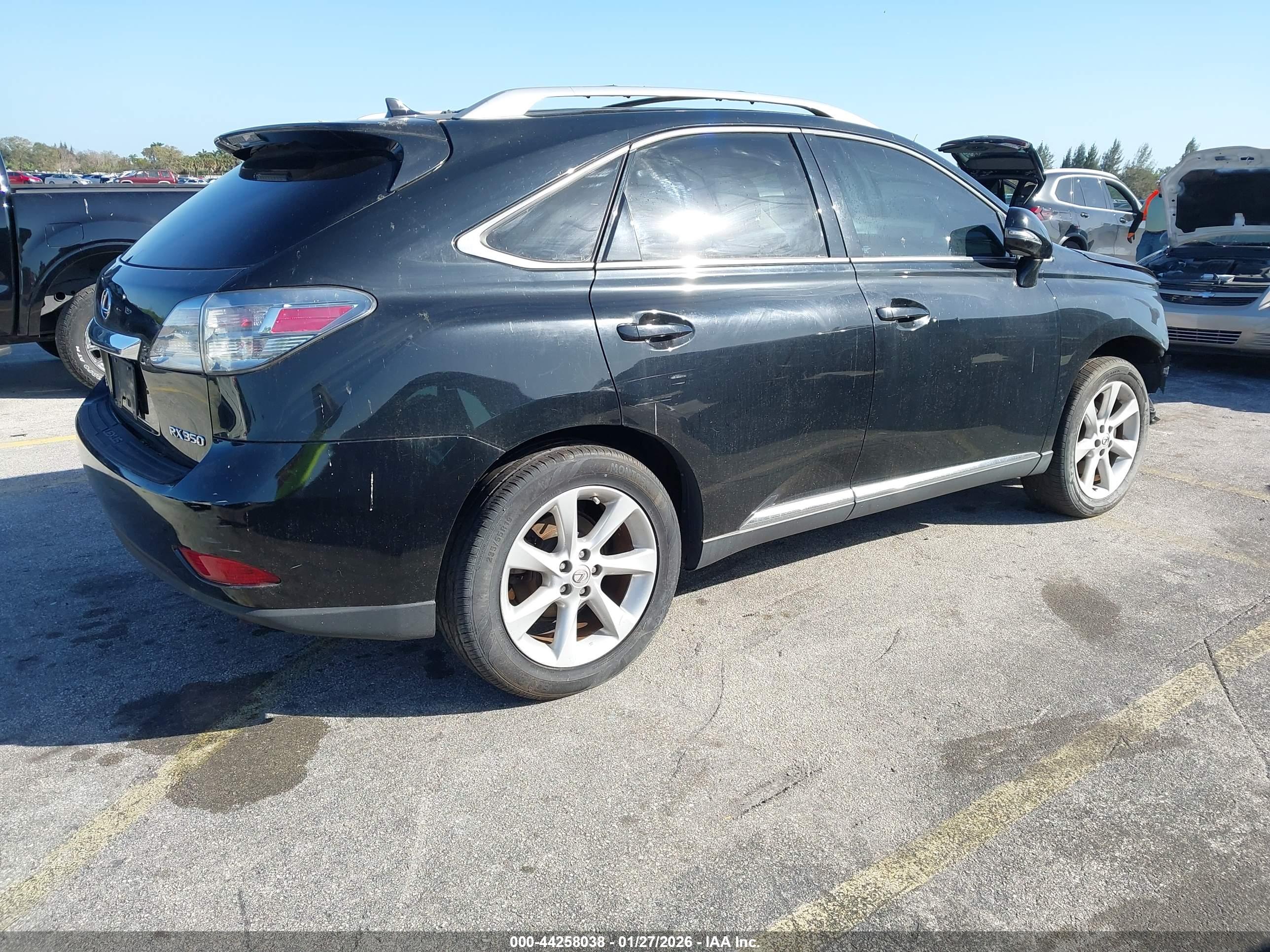 LEXUS RX image 4