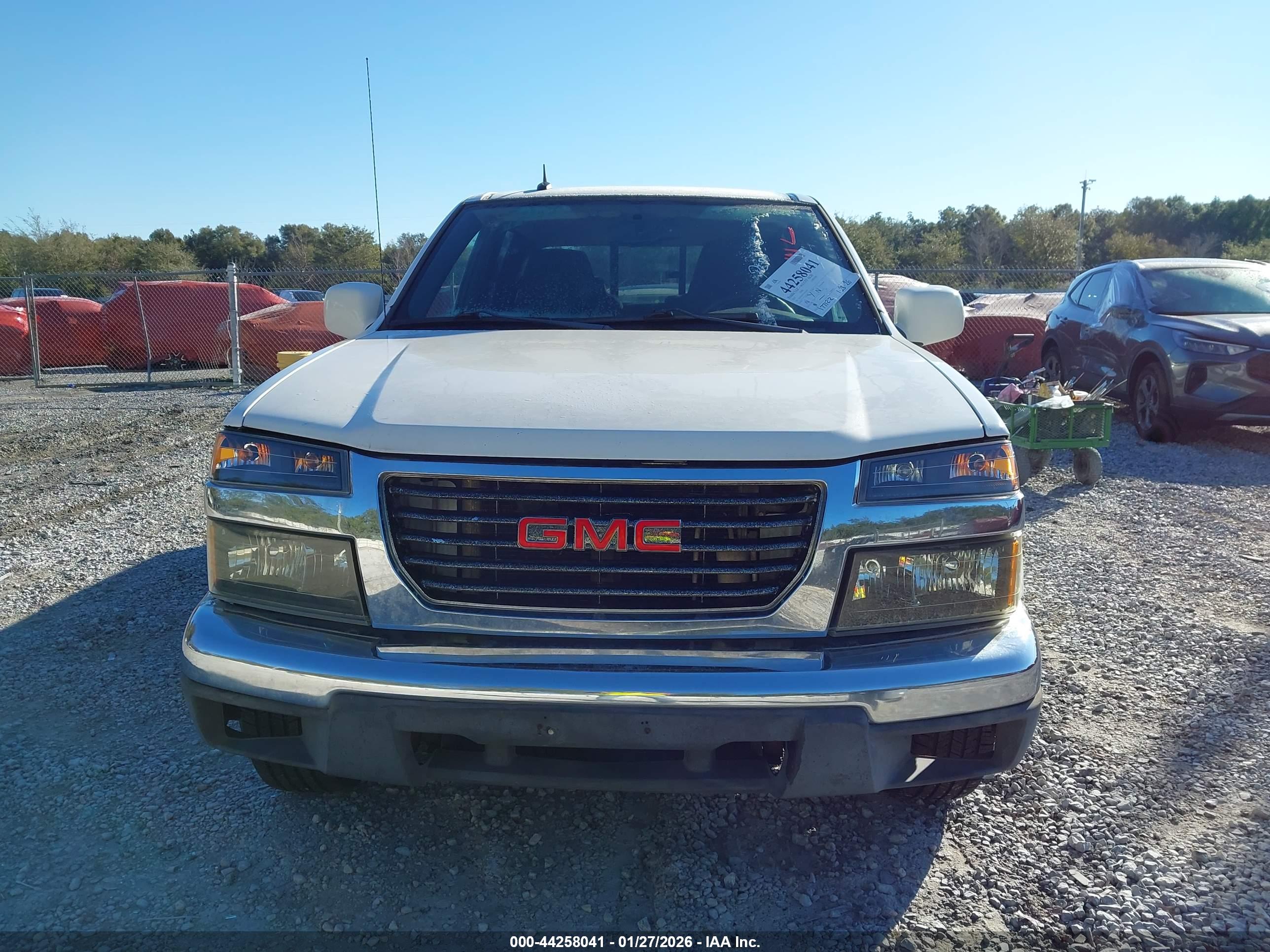 GMC CANYON image 6
