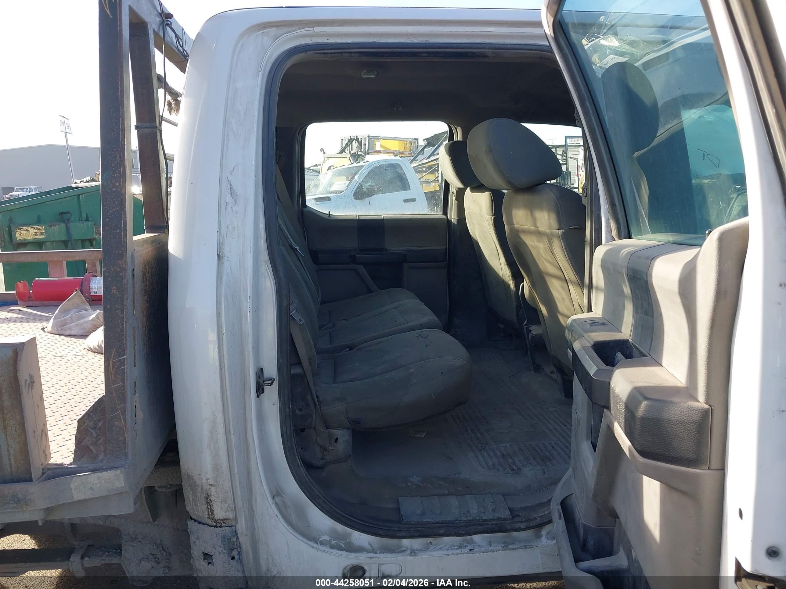 FORD F-250 image 8
