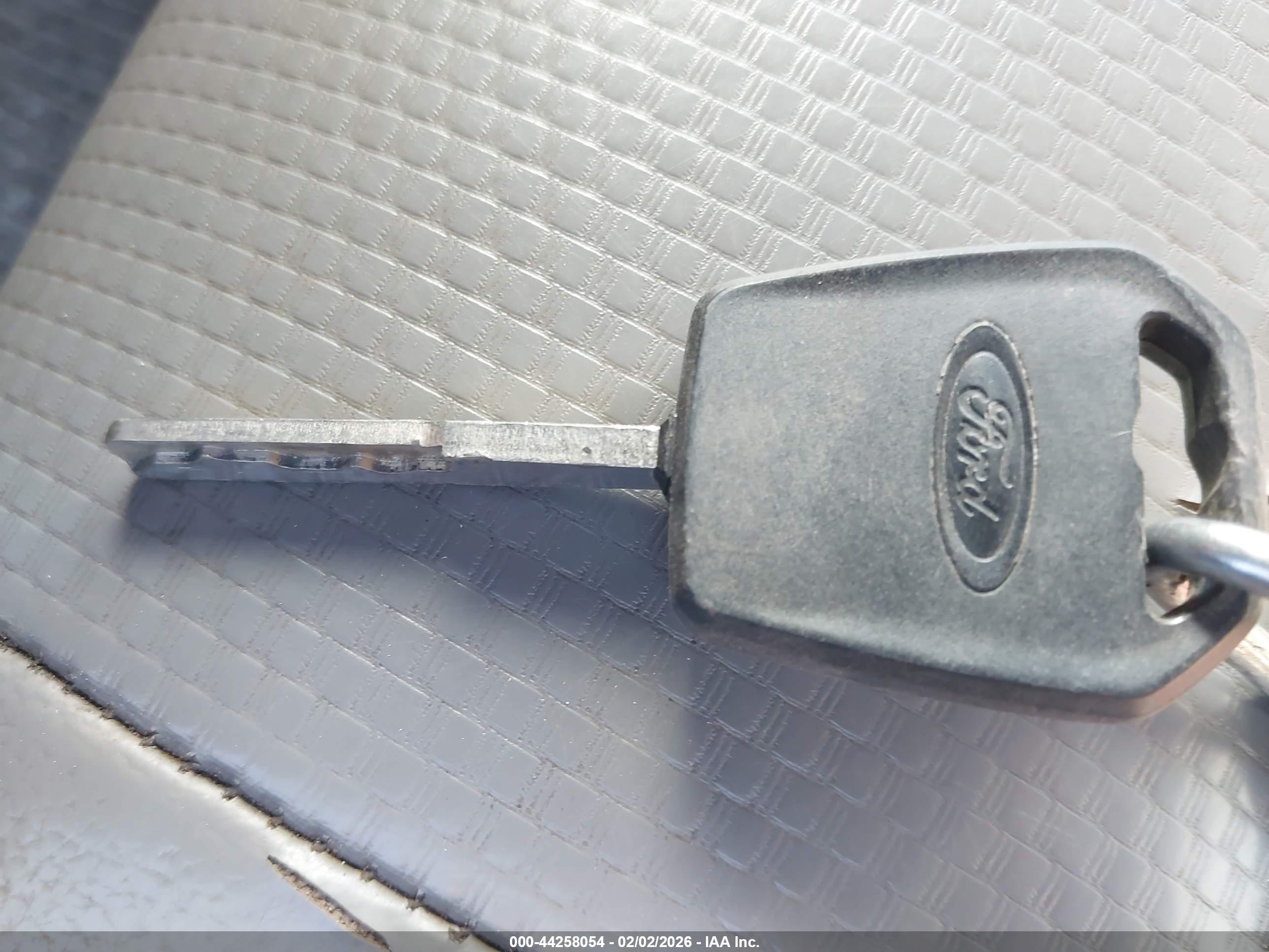 FORD F-350 image 11