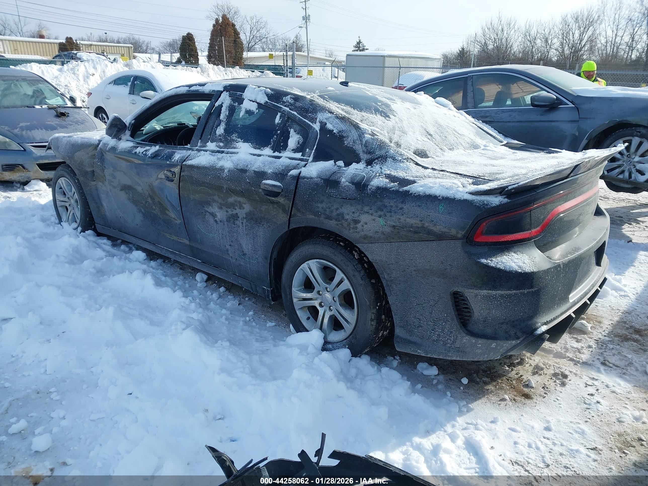 DODGE CHARGER image 3