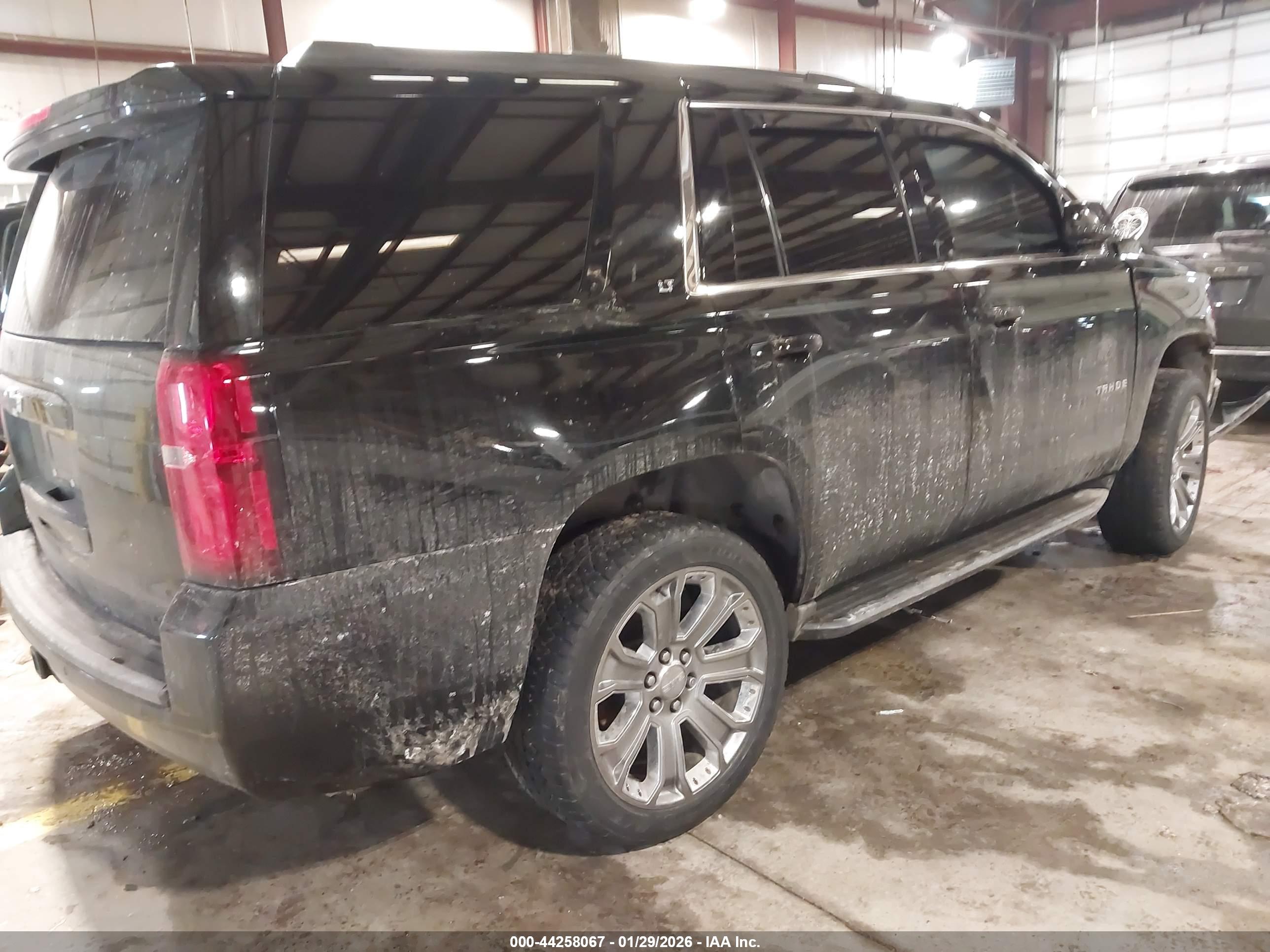 CHEVROLET TAHOE image 4