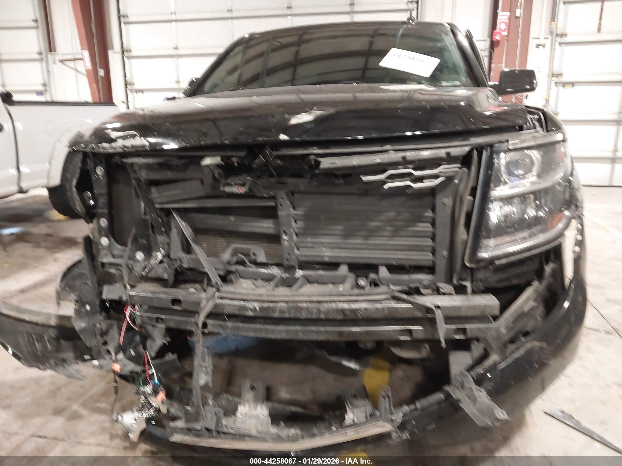 CHEVROLET TAHOE image 6
