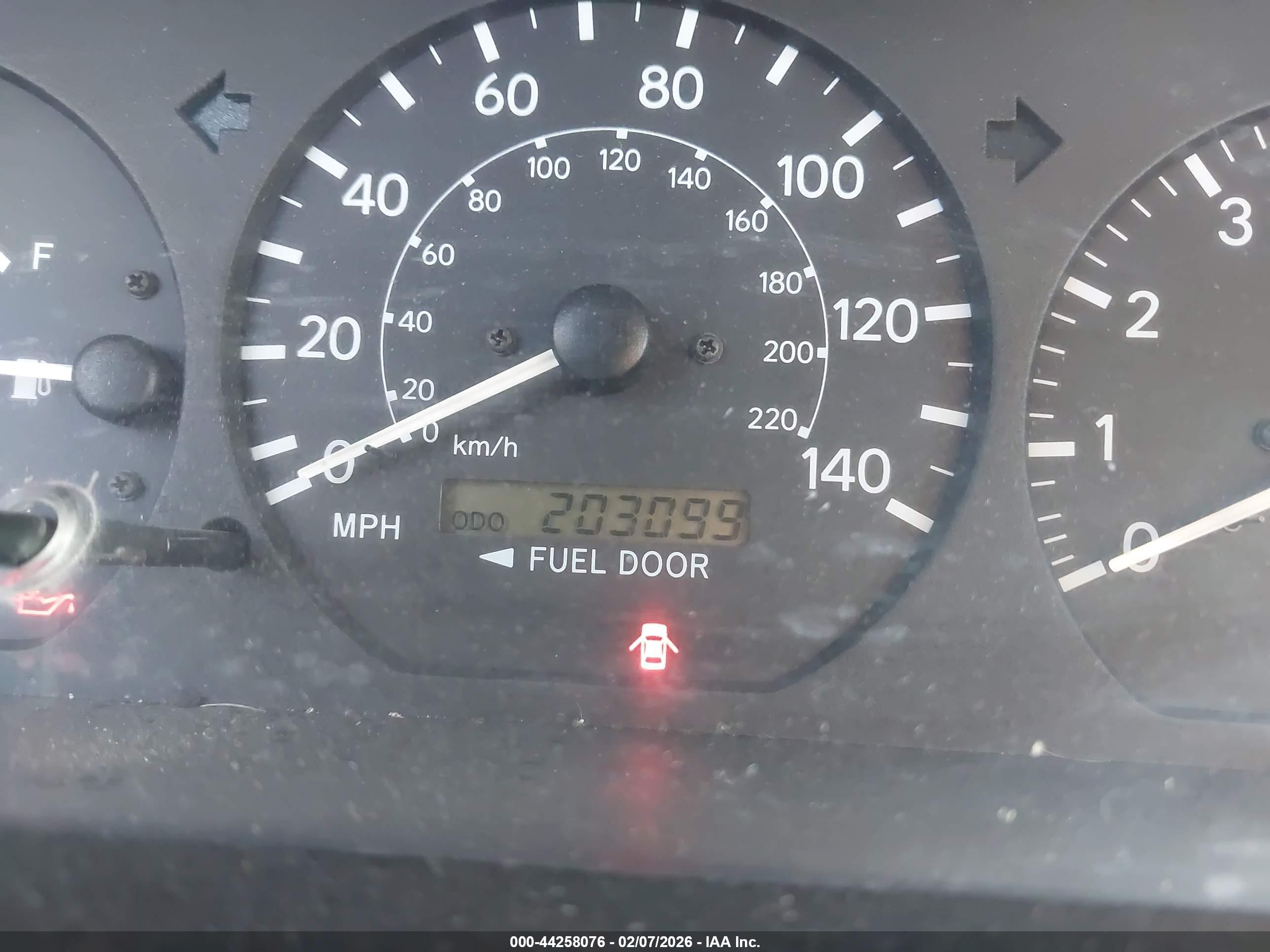 TOYOTA CAMRY image 7