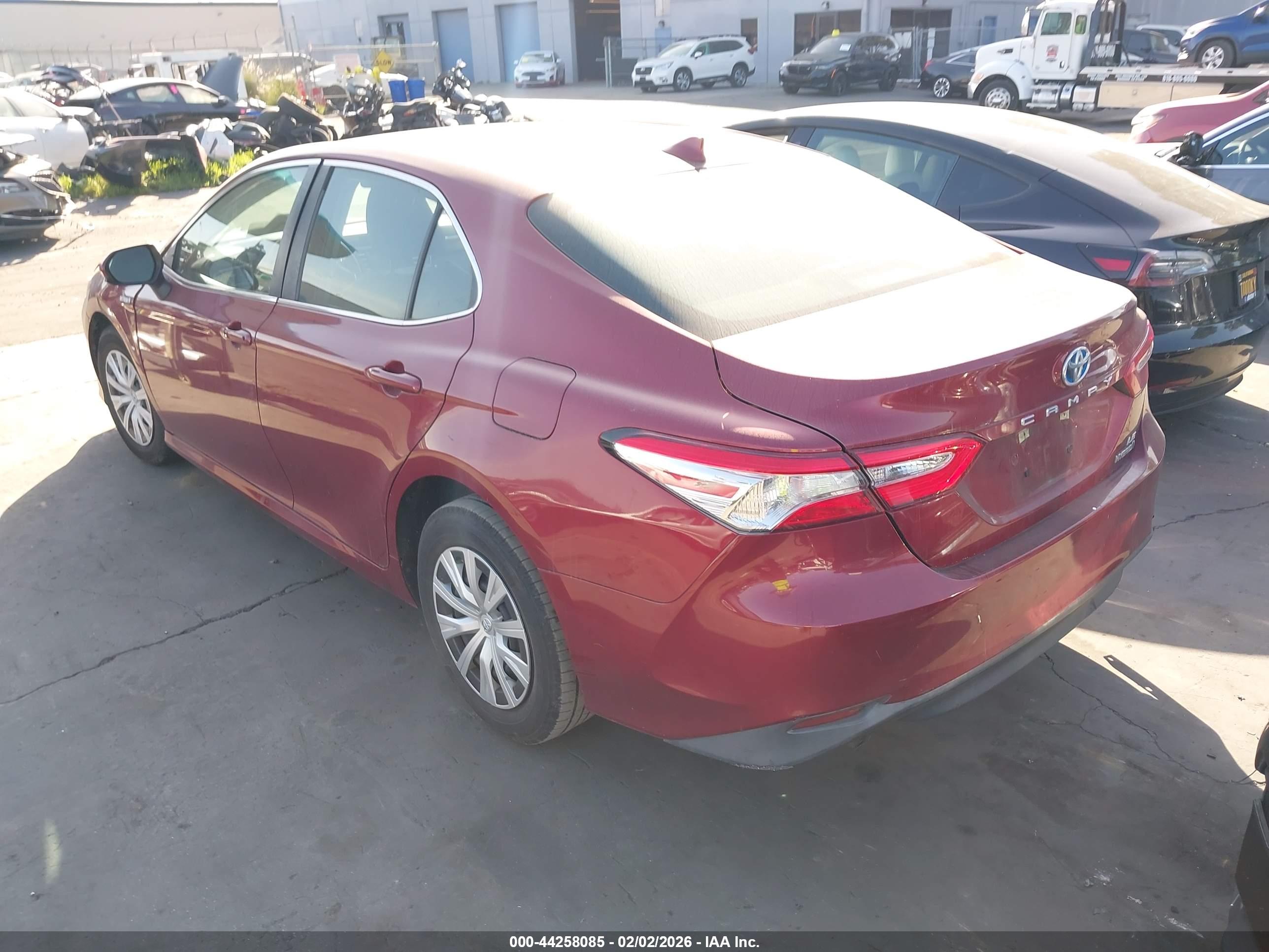 TOYOTA CAMRY image 3