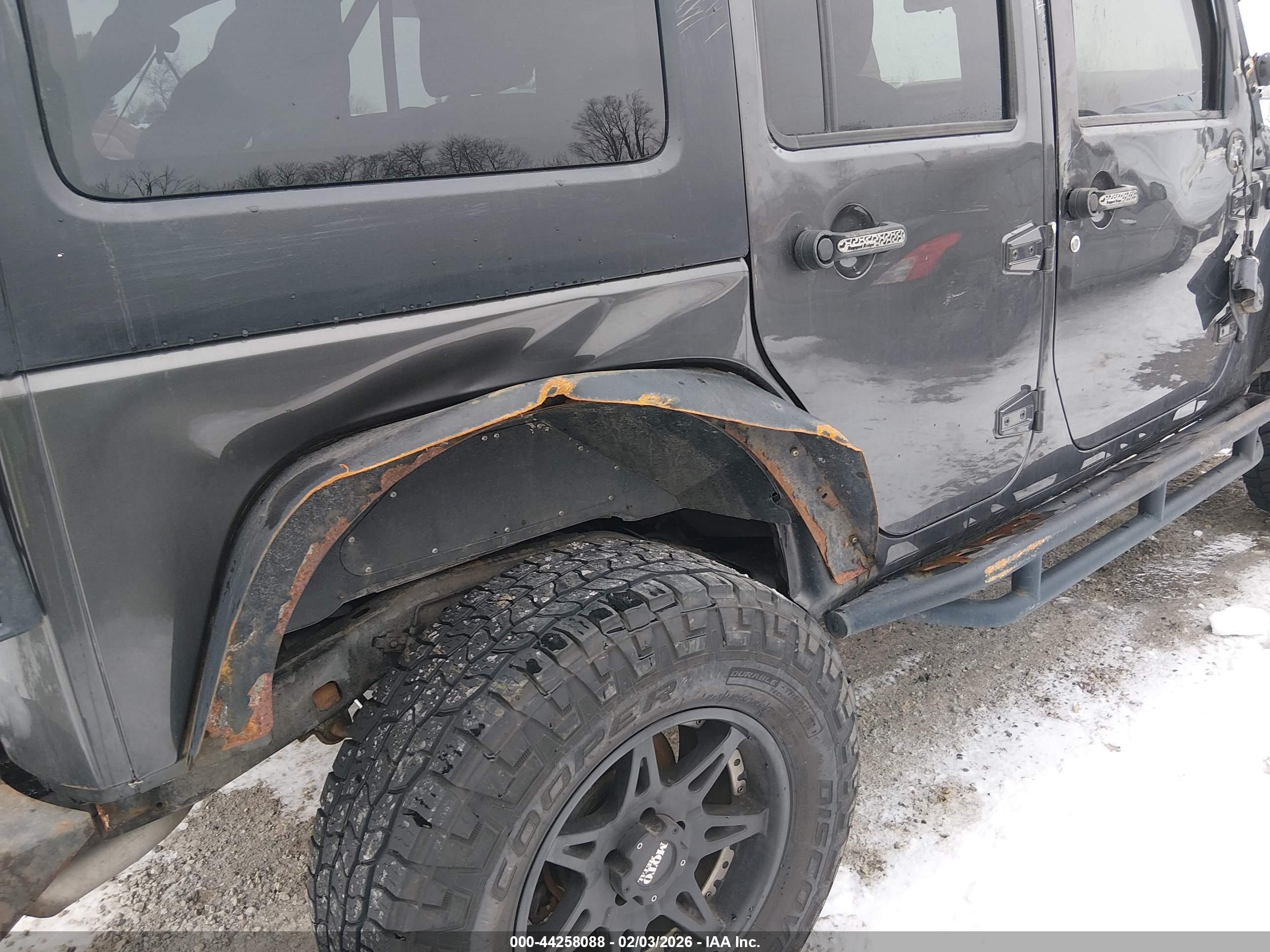 JEEP WRANGLER image 6