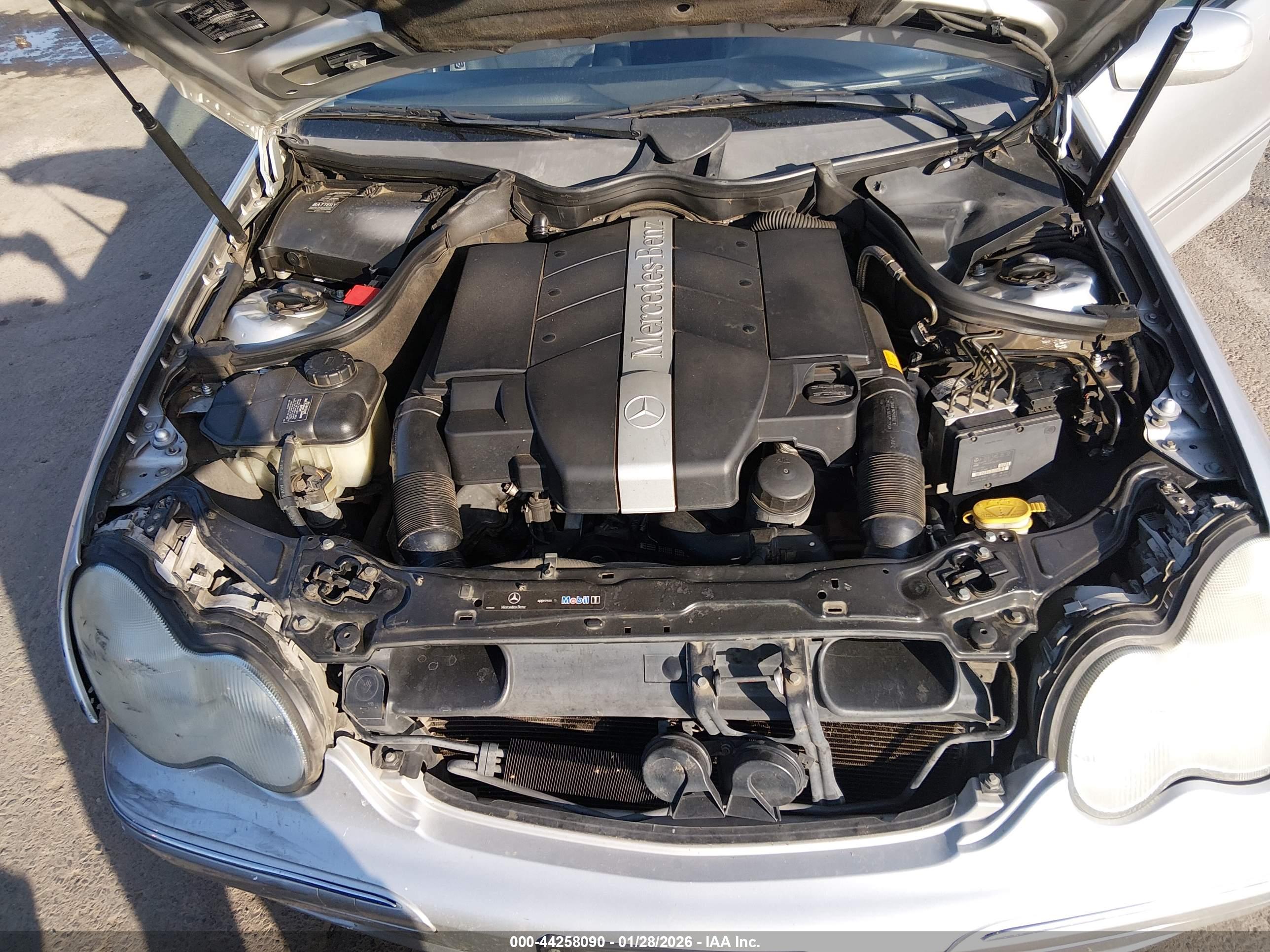 MERCEDES-BENZ C image 10