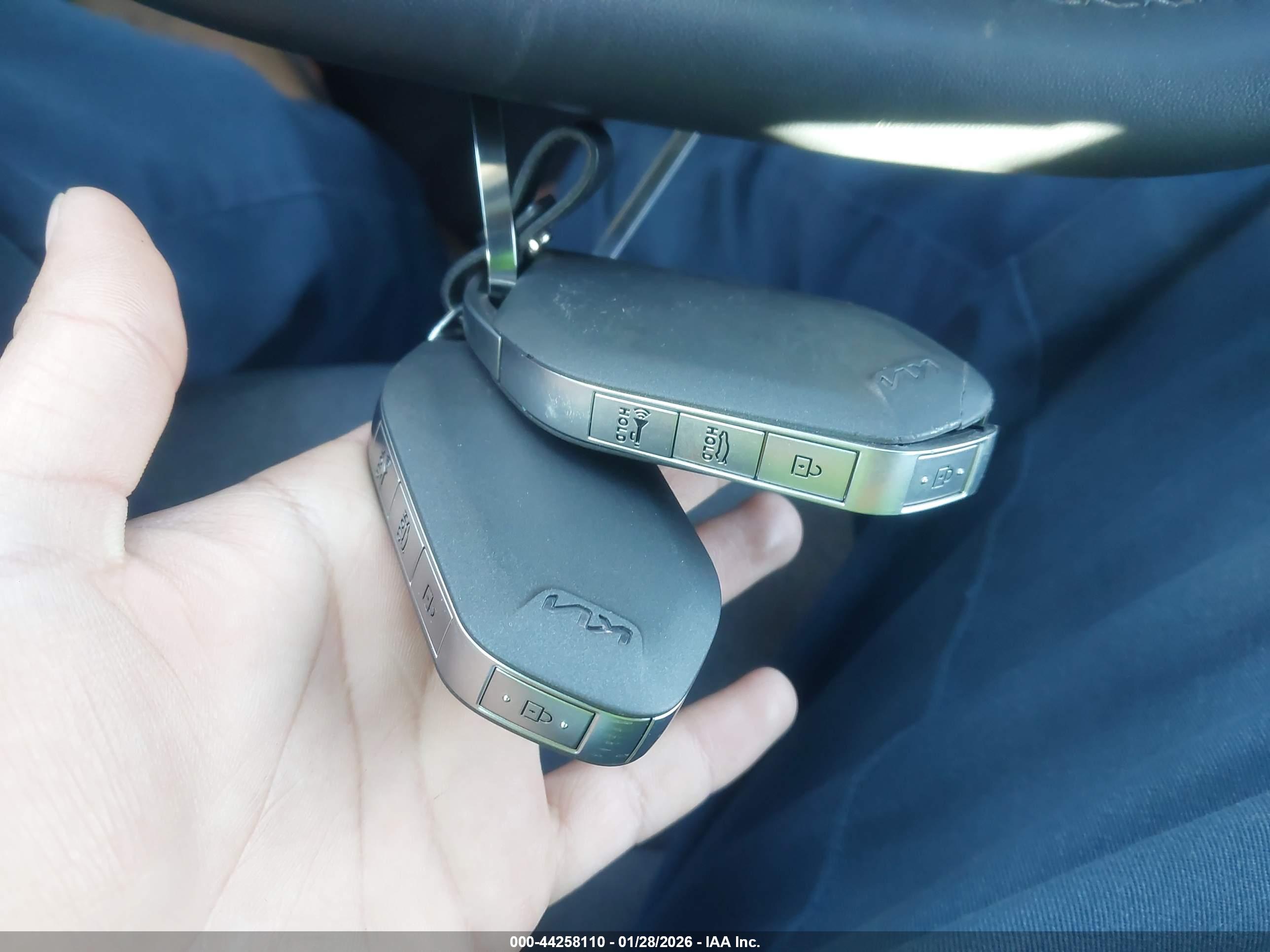 KIA K4 image 11