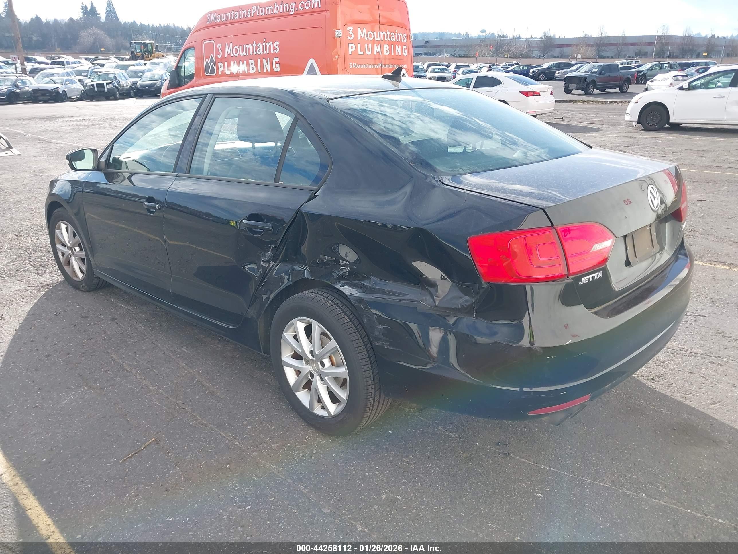 VOLKSWAGEN JETTA image 3