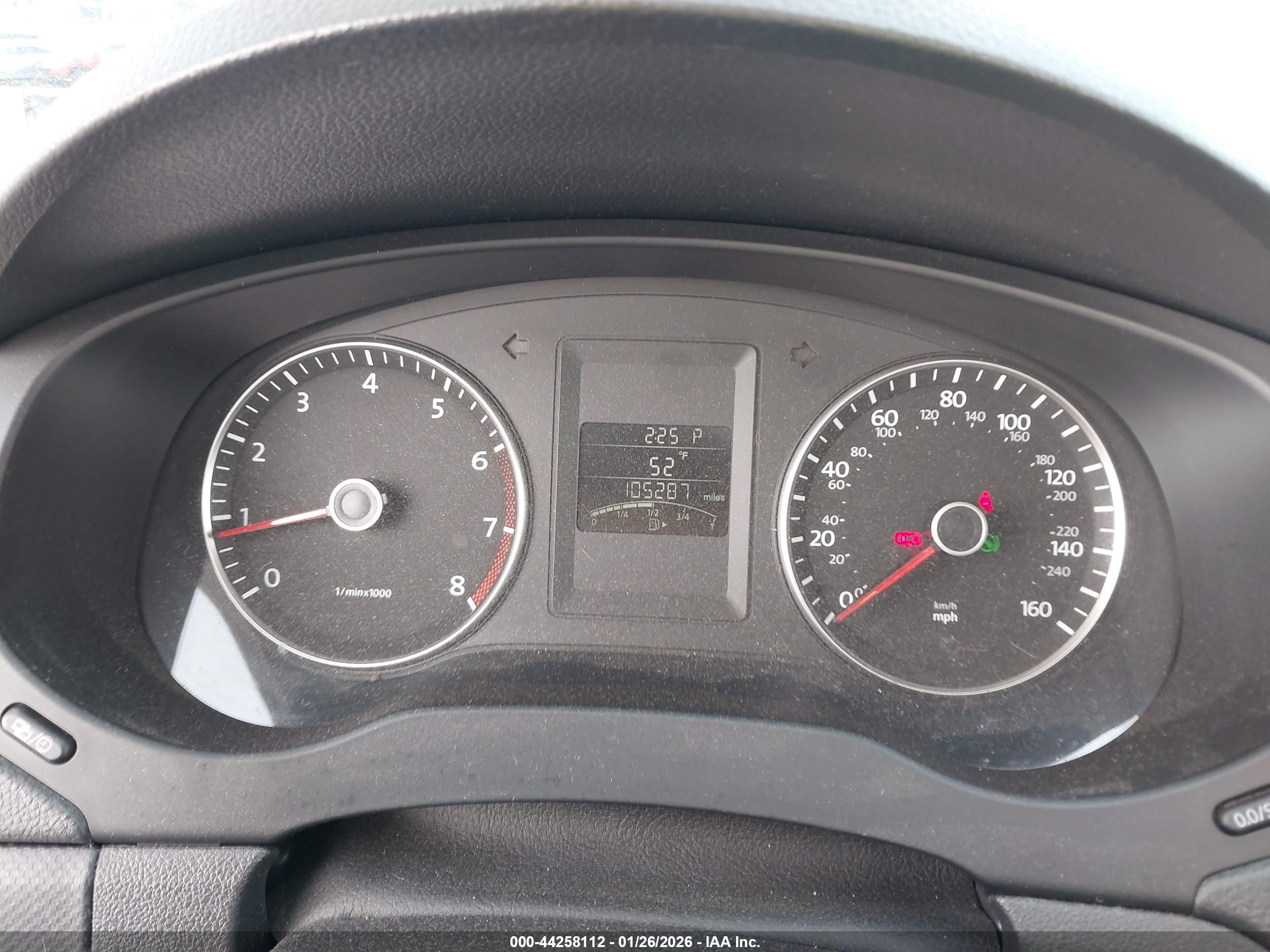 VOLKSWAGEN JETTA image 7