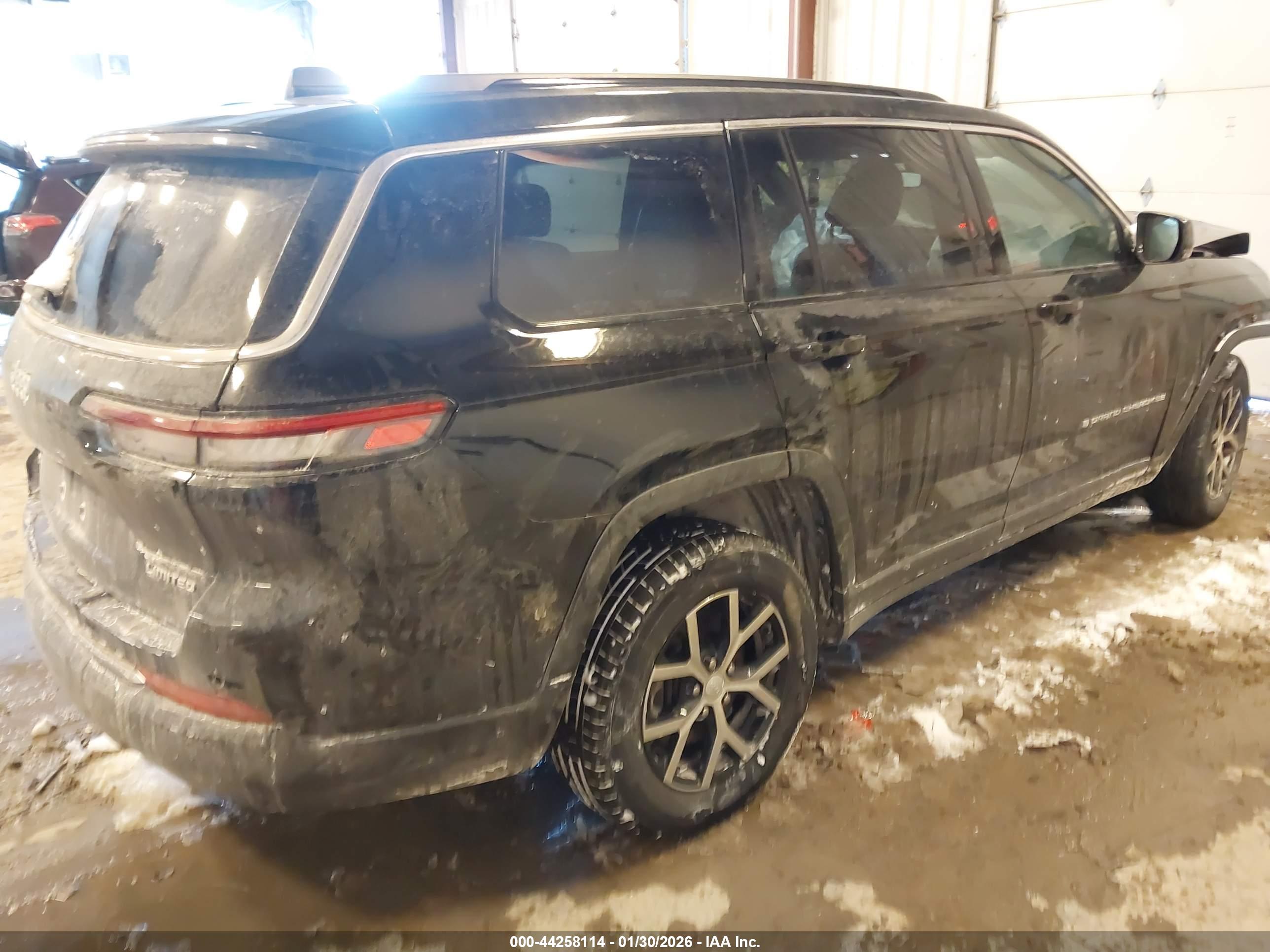 JEEP GRAND image 4