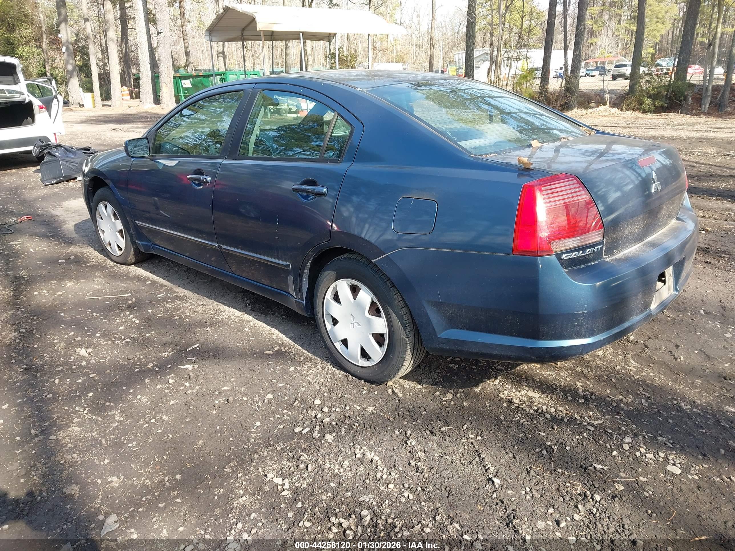 MITSUBISHI GALANT image 3