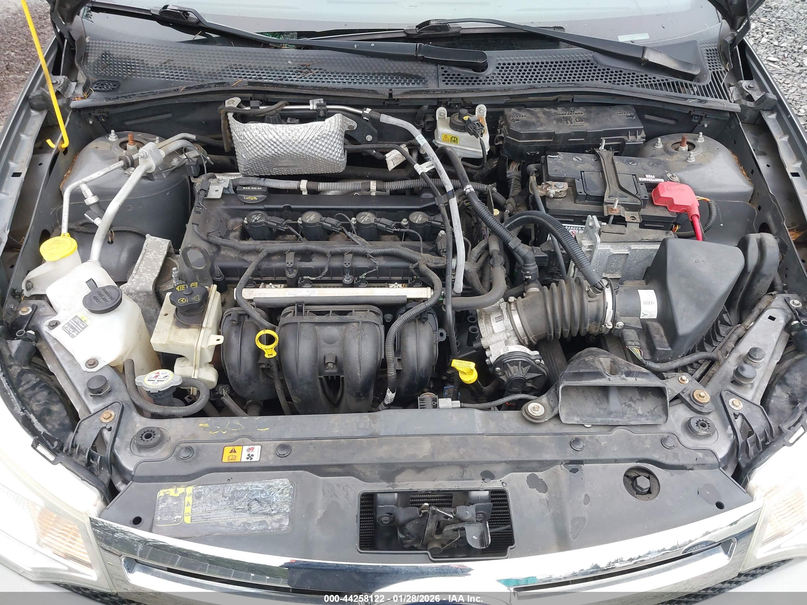 FORD FOCUS image 10