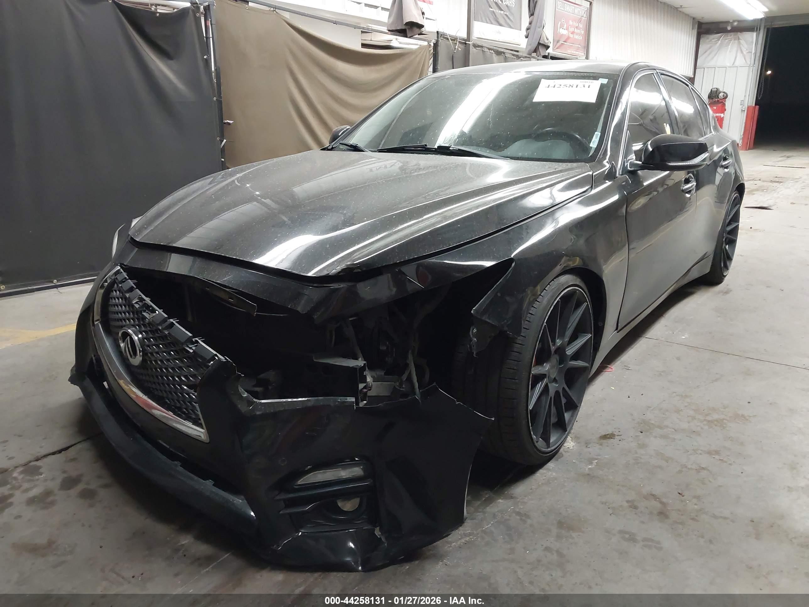 INFINITI Q50 image 2