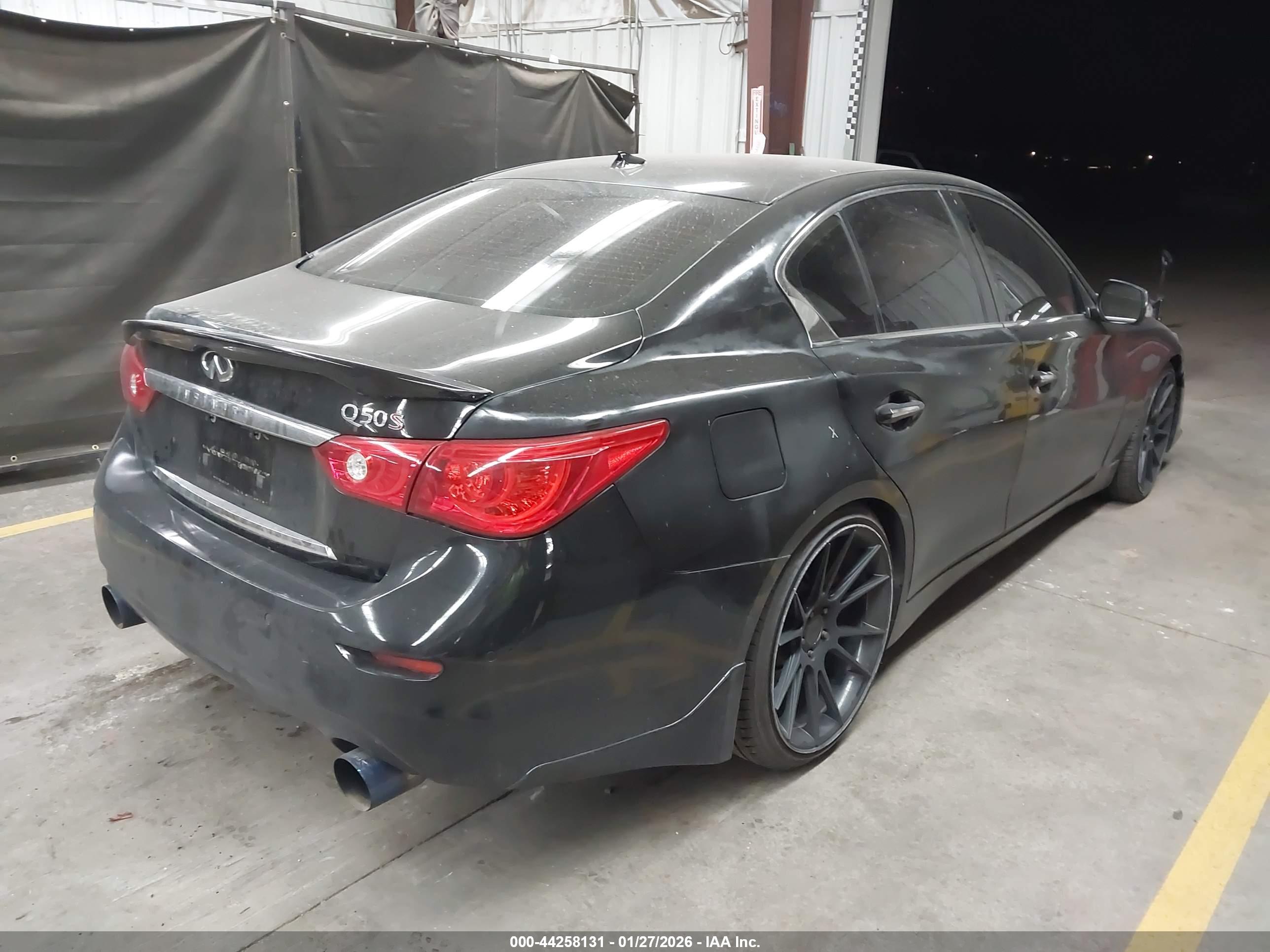 INFINITI Q50 image 4