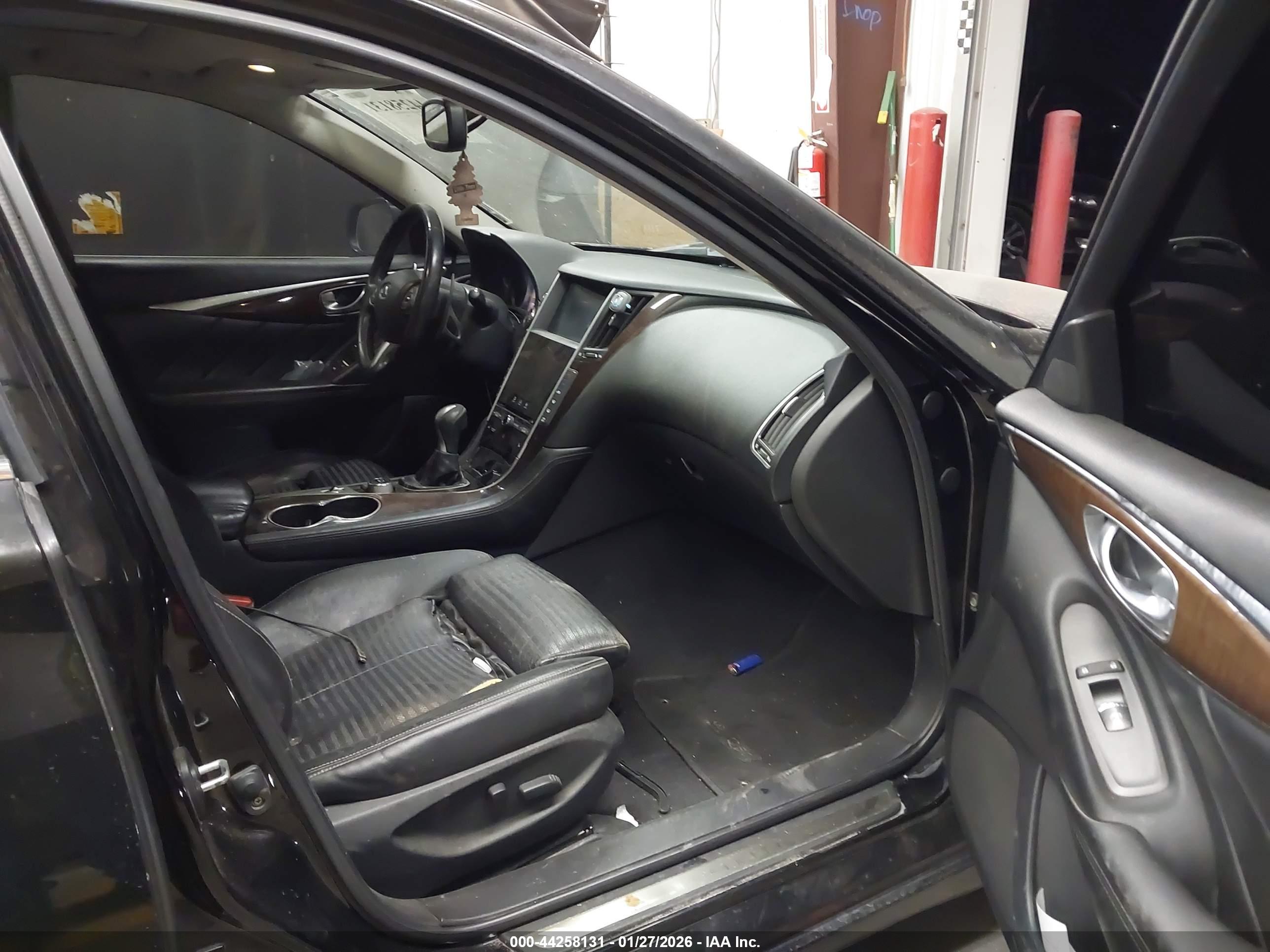 INFINITI Q50 image 5