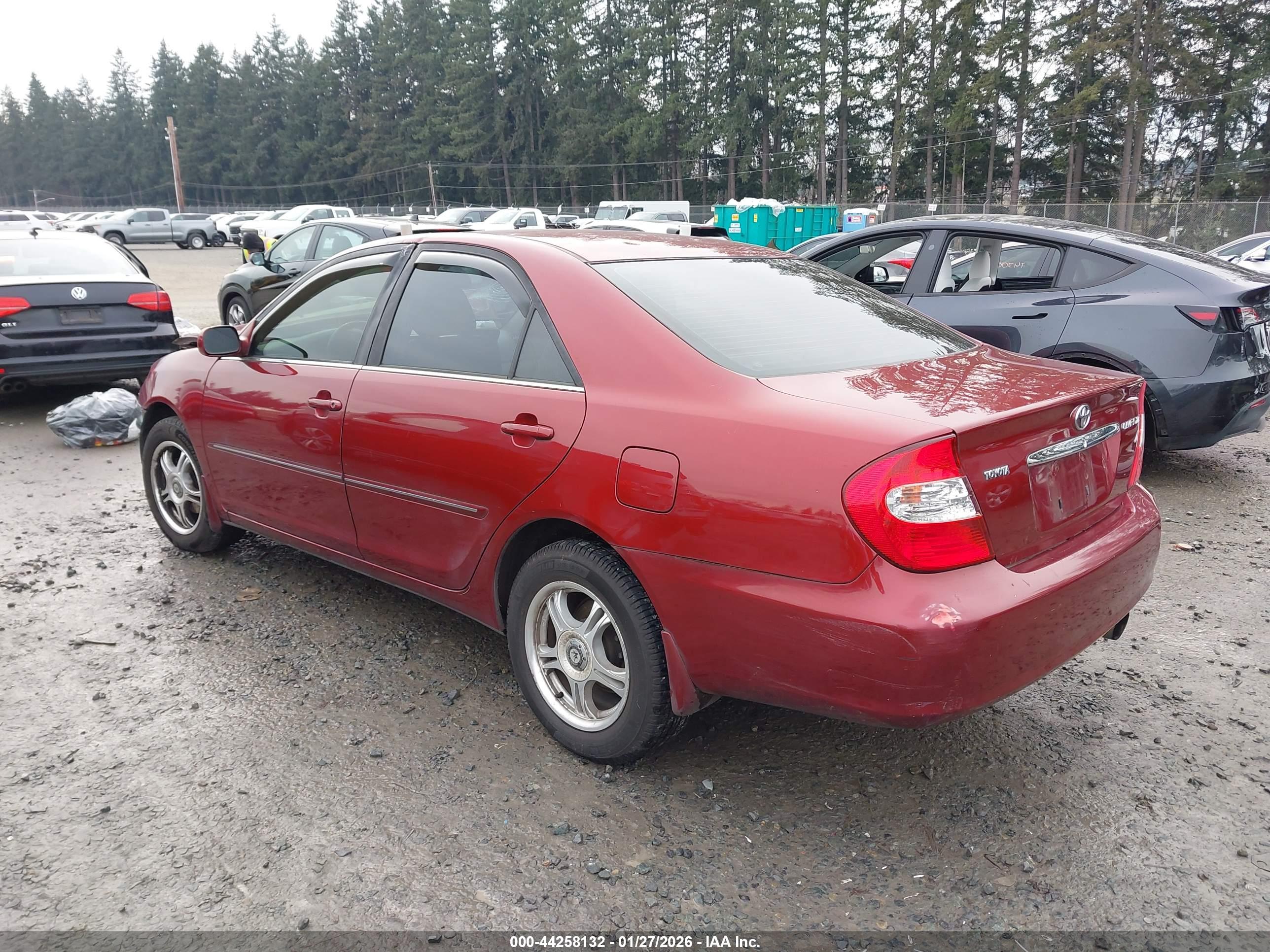 TOYOTA CAMRY image 3