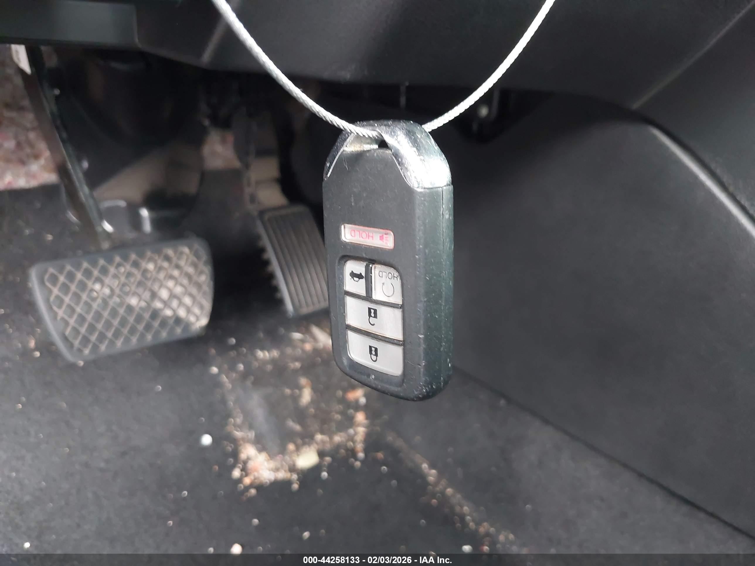 HONDA ACCORD image 11