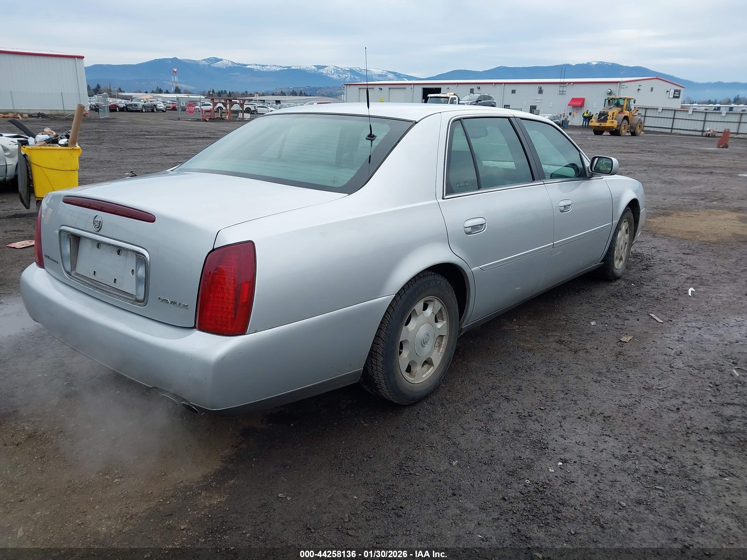 CADILLAC DEVILLE image 4