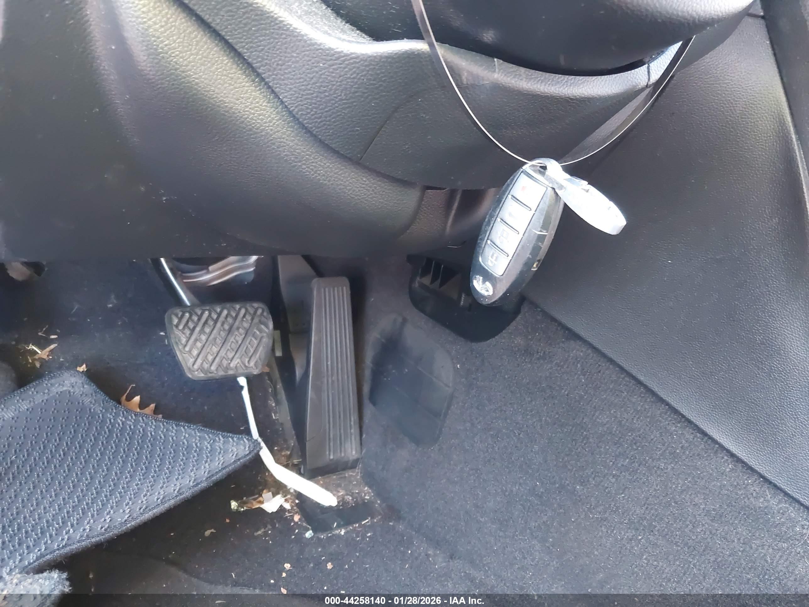 INFINITI G35 image 11