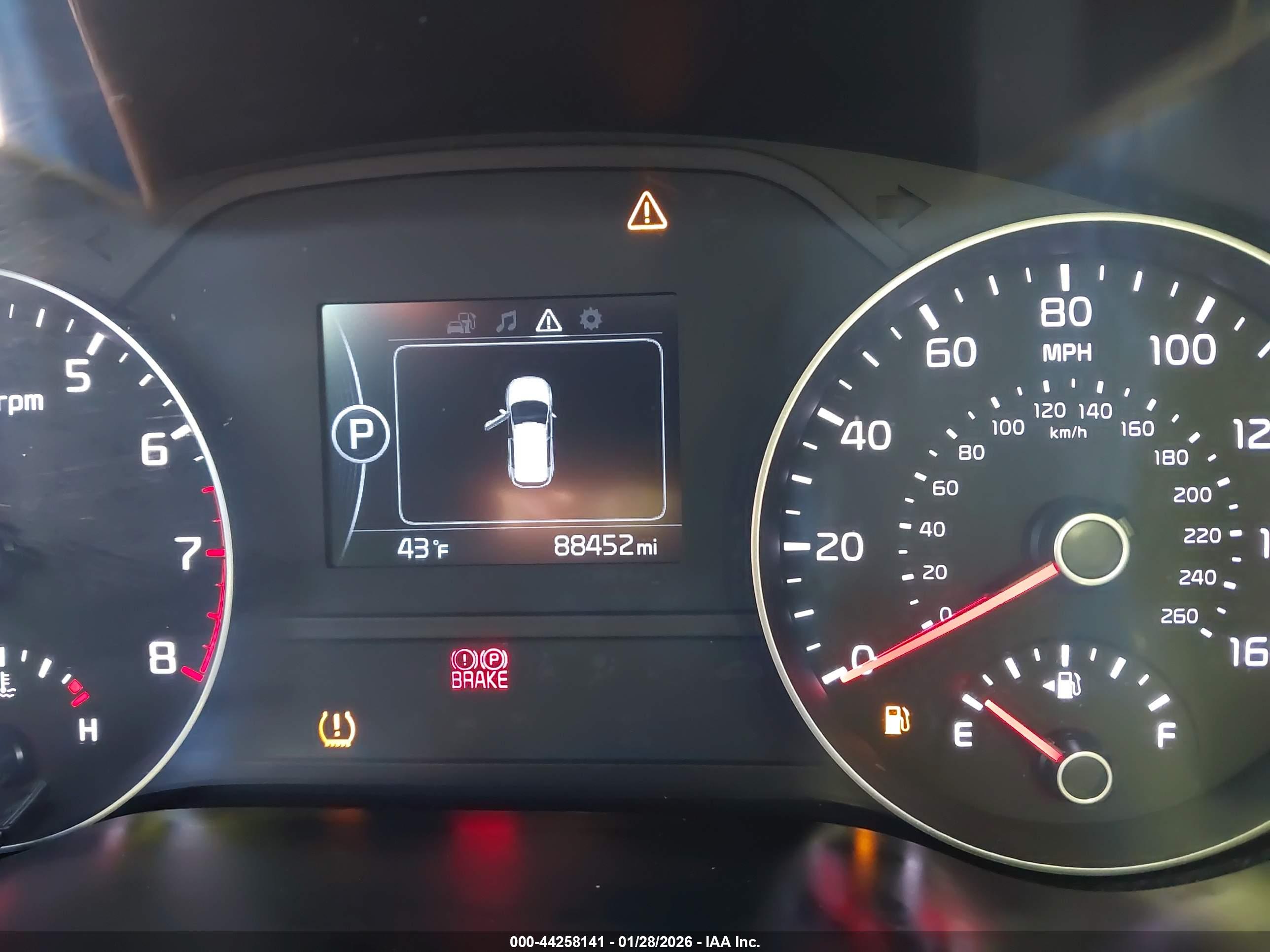 KIA SPORTAGE image 7
