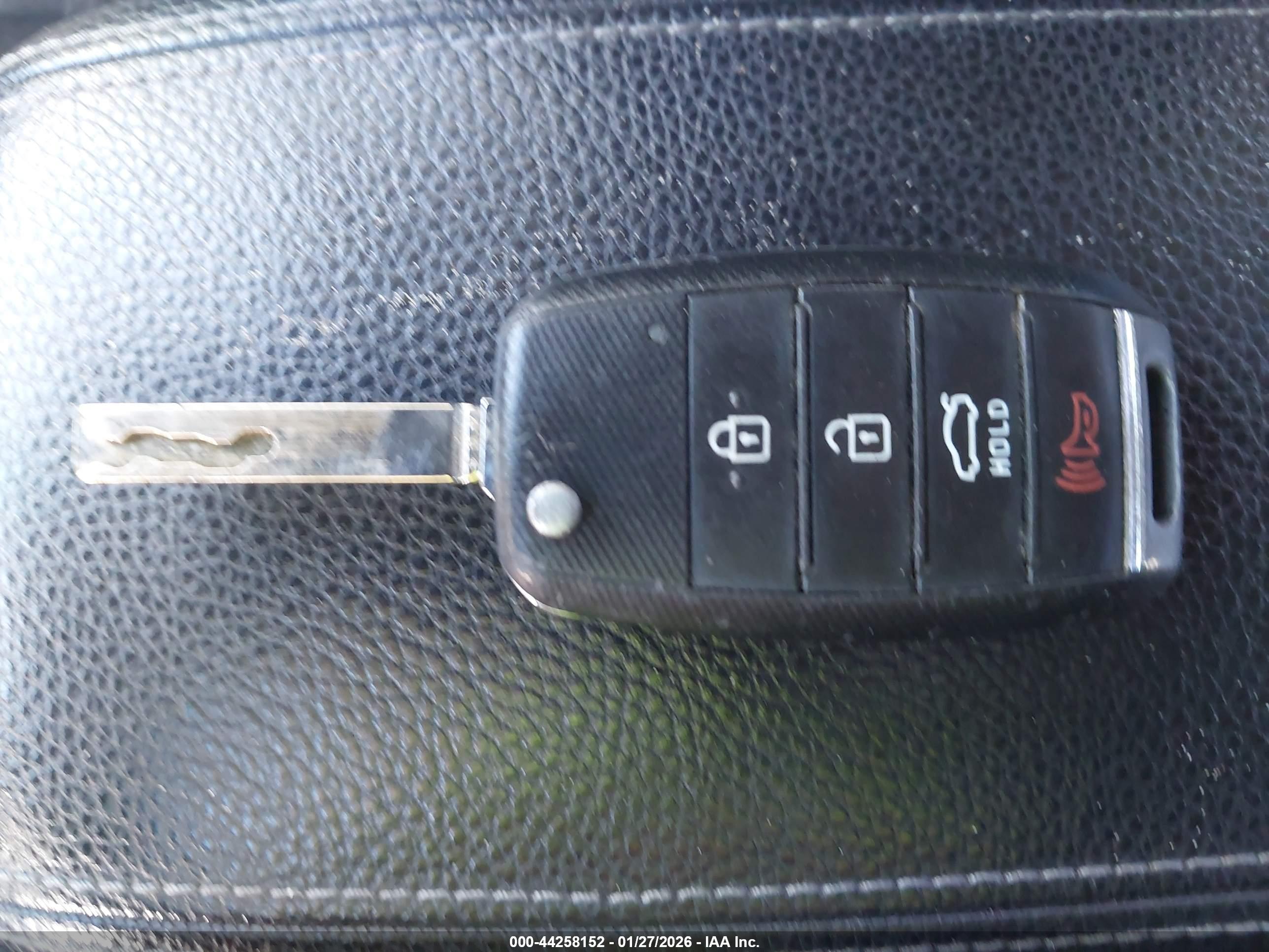 KIA RIO image 11