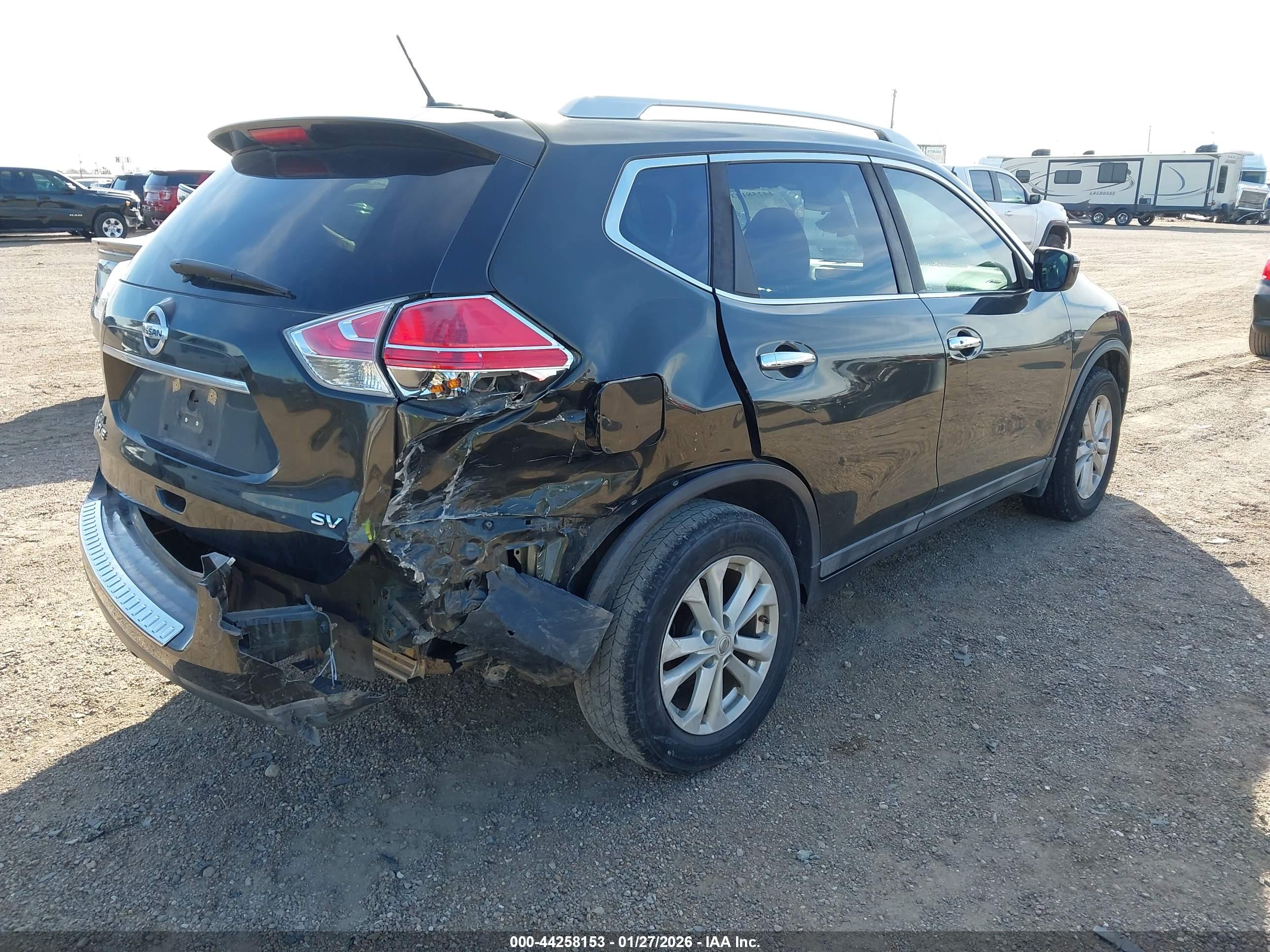 NISSAN ROGUE image 4
