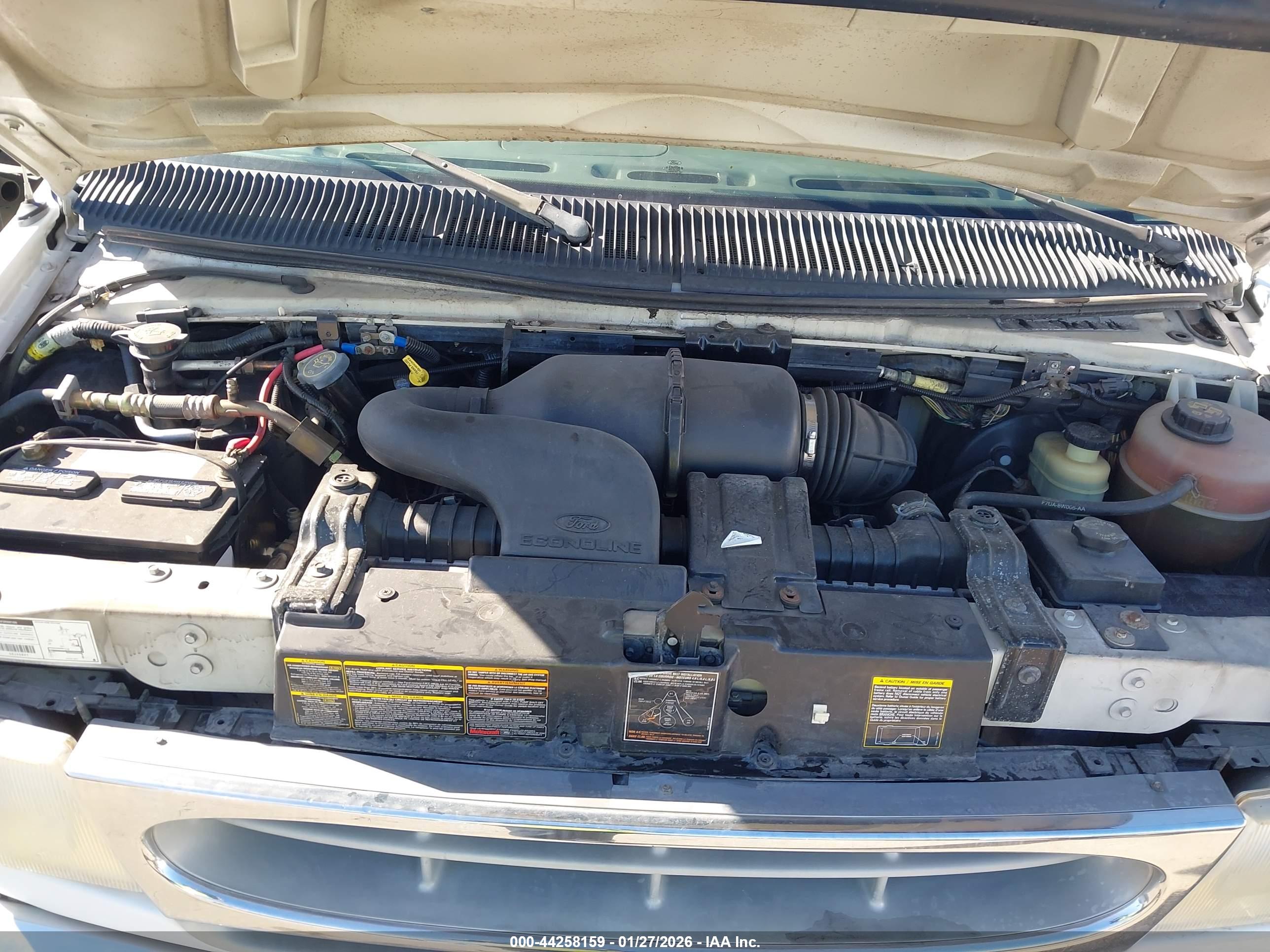 FORD E-150 image 10