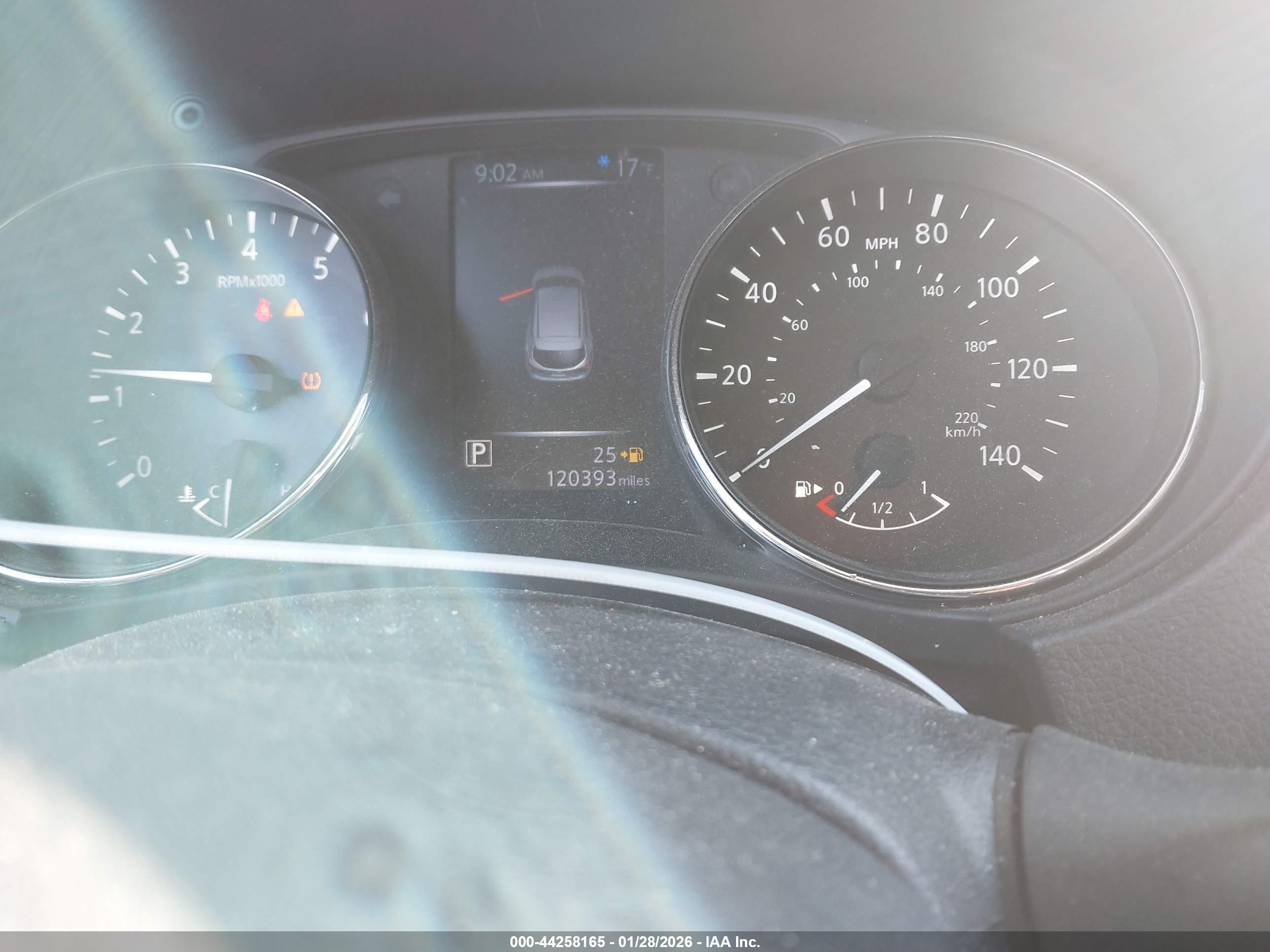 NISSAN ROGUE image 7