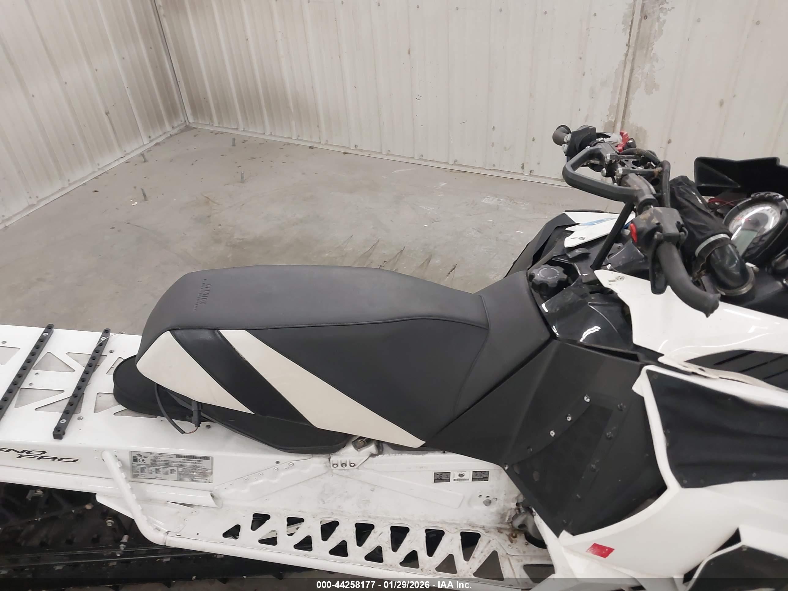 ARCTIC CAT image 5