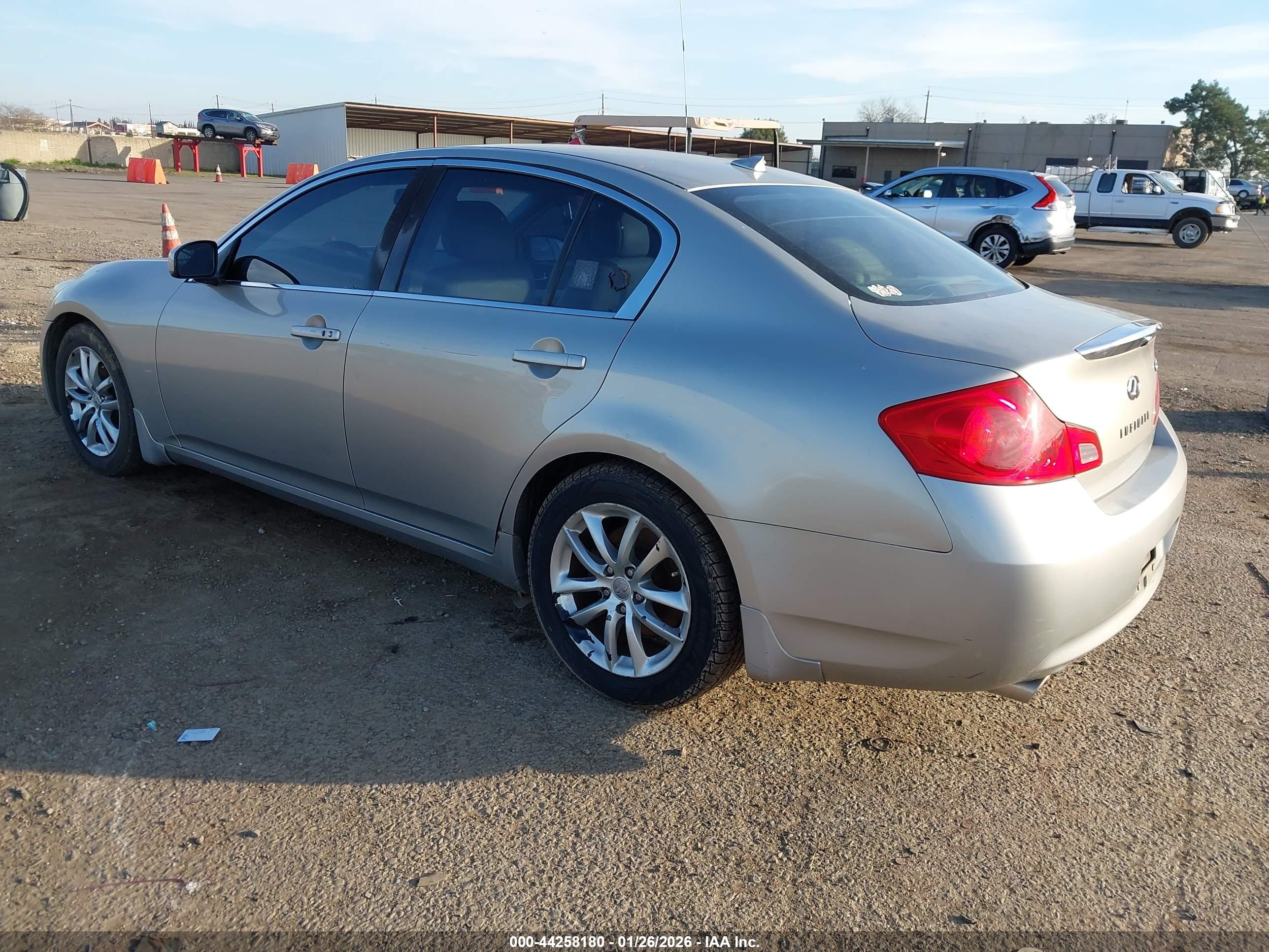 INFINITI G35 image 3