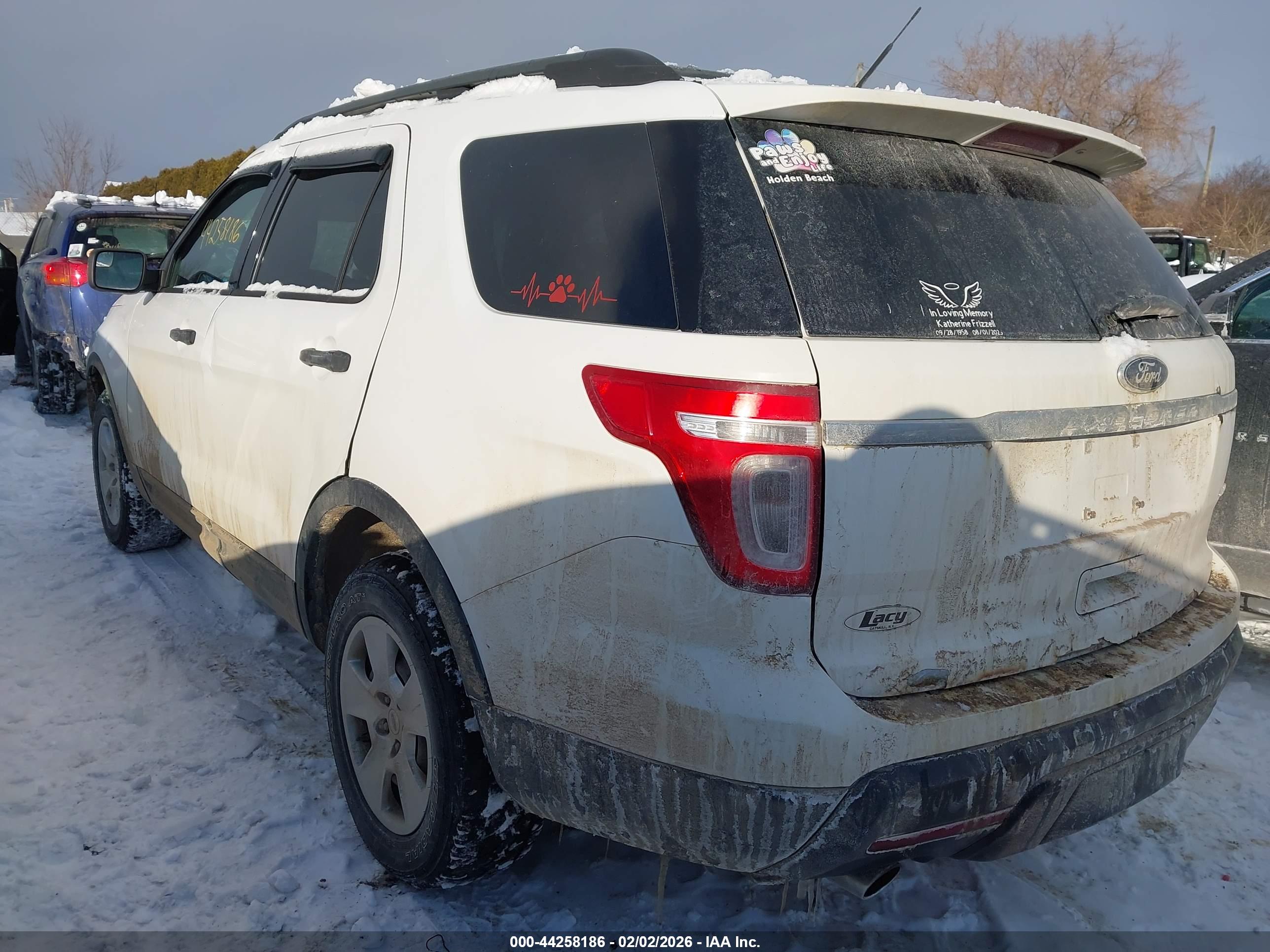FORD EXPLORER image 3