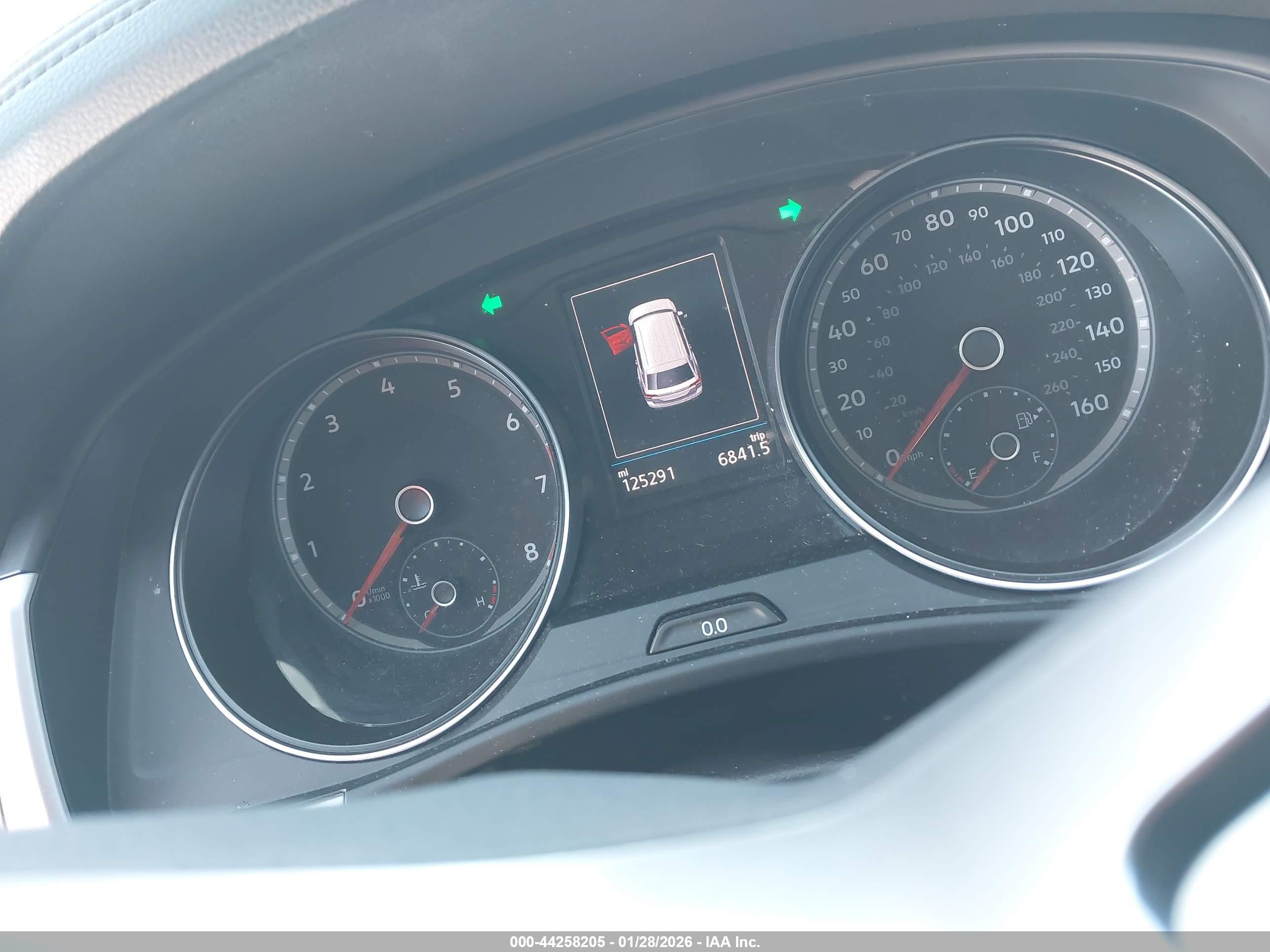 VOLKSWAGEN ATLAS image 7