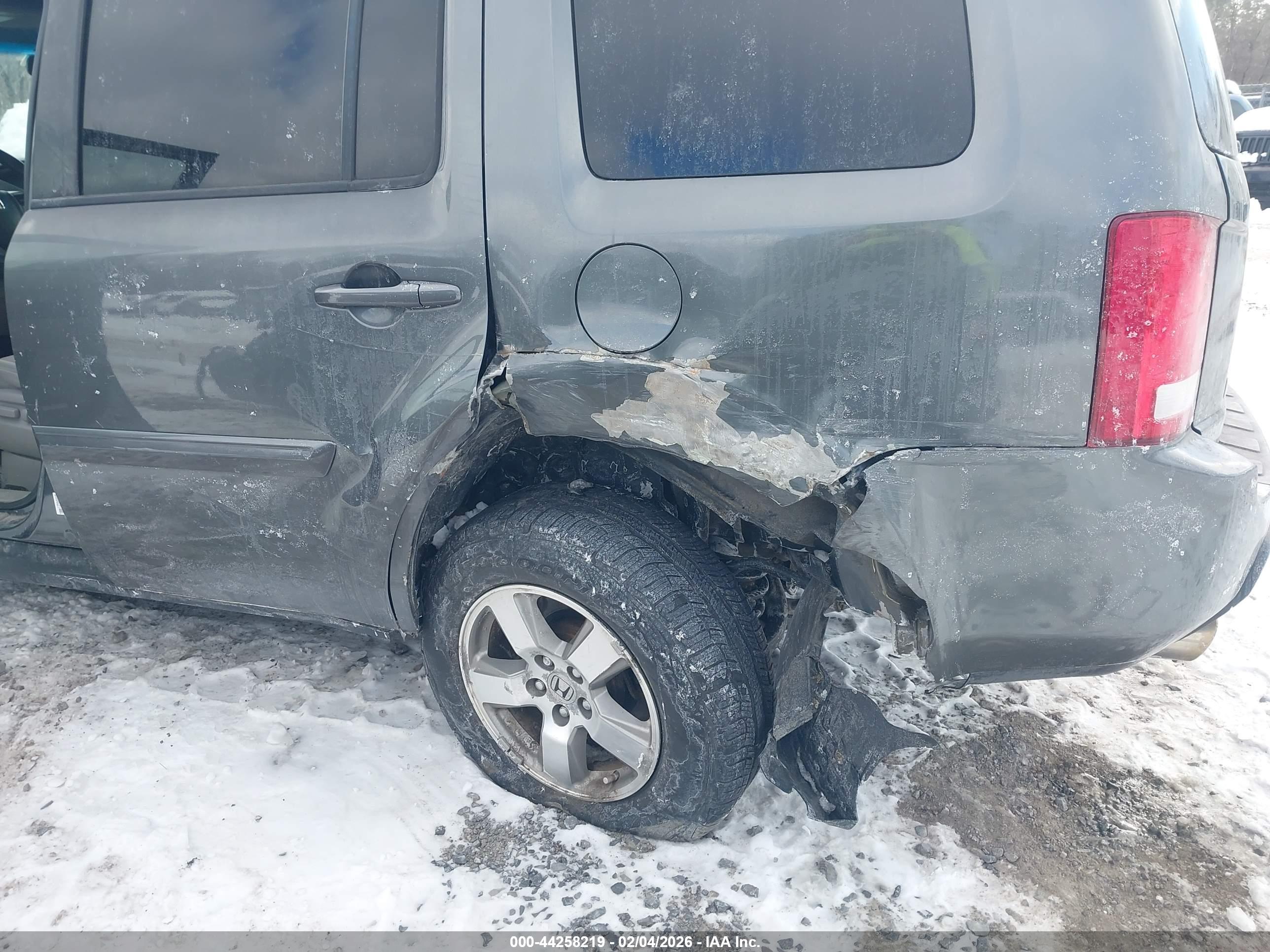 HONDA PILOT image 6