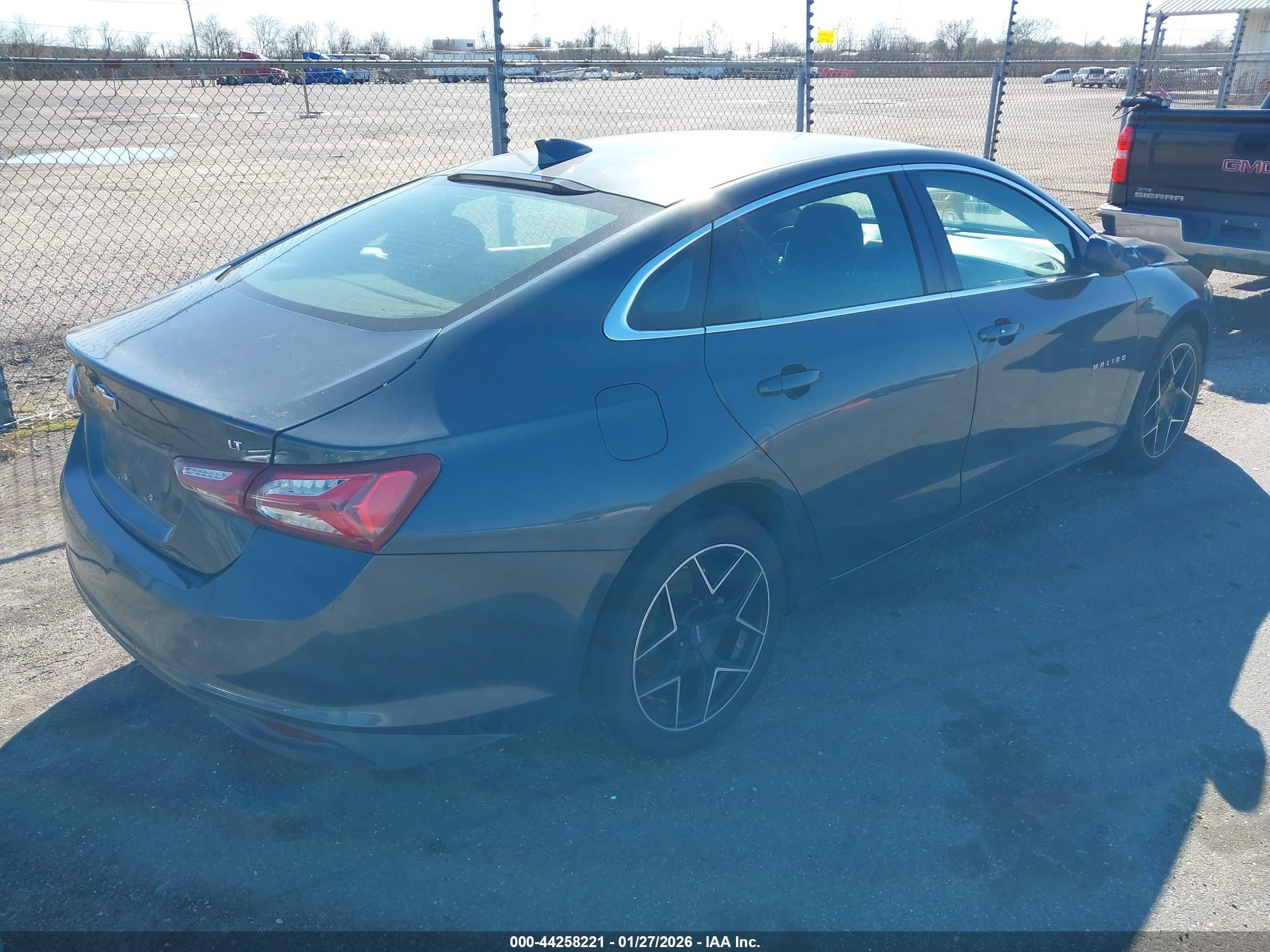 CHEVROLET MALIBU image 4