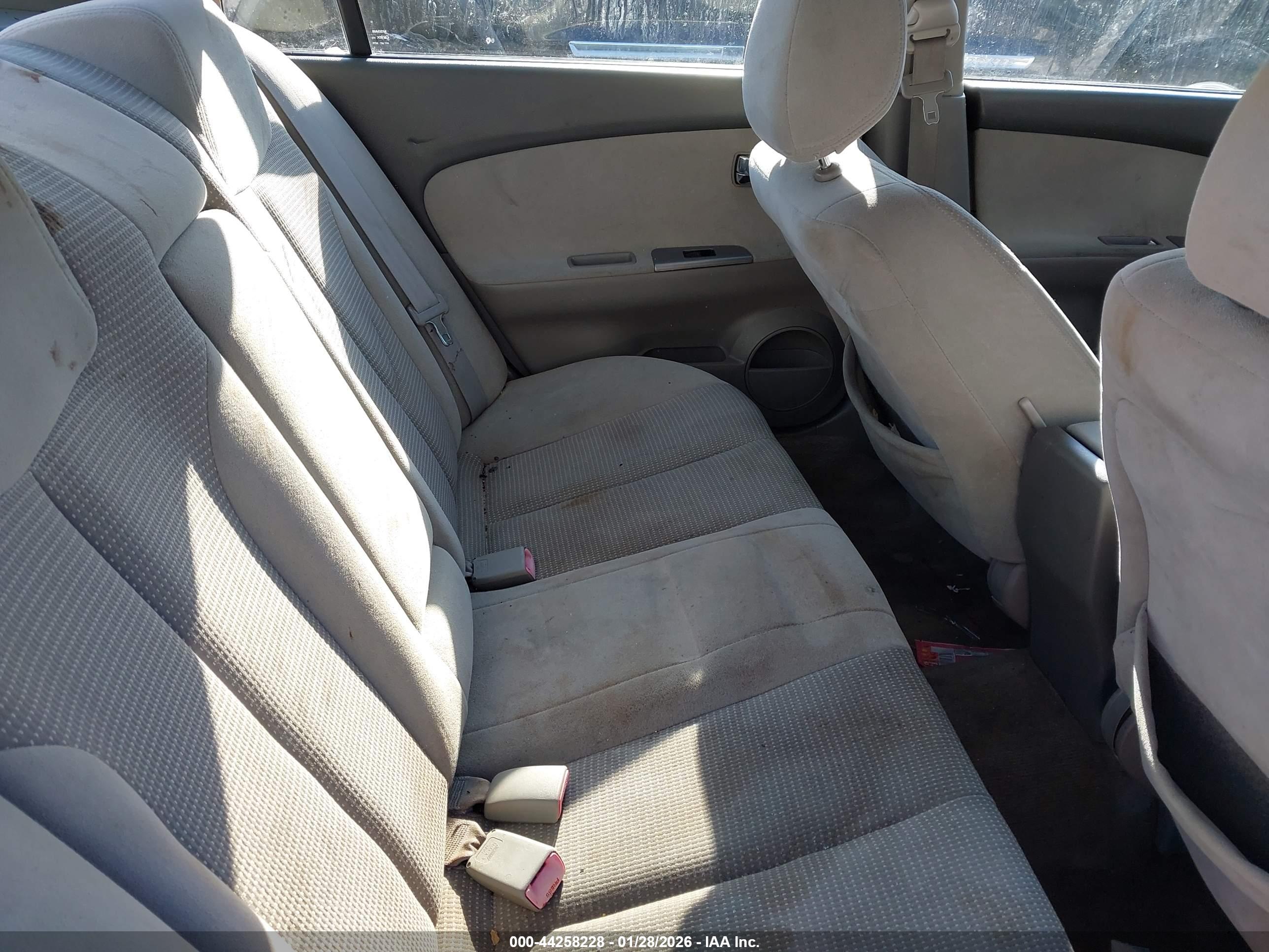 NISSAN ALTIMA image 8