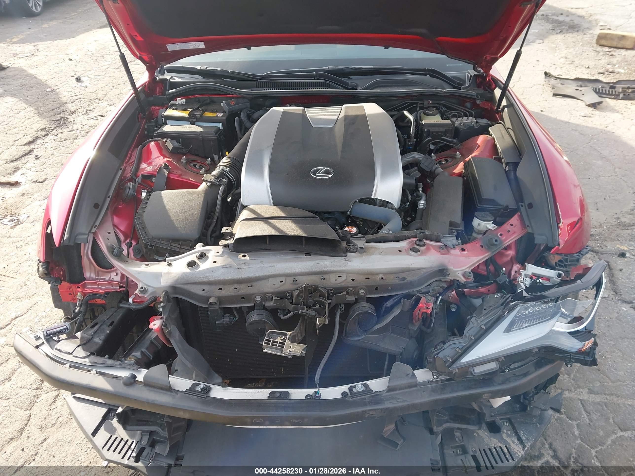 LEXUS RC image 10