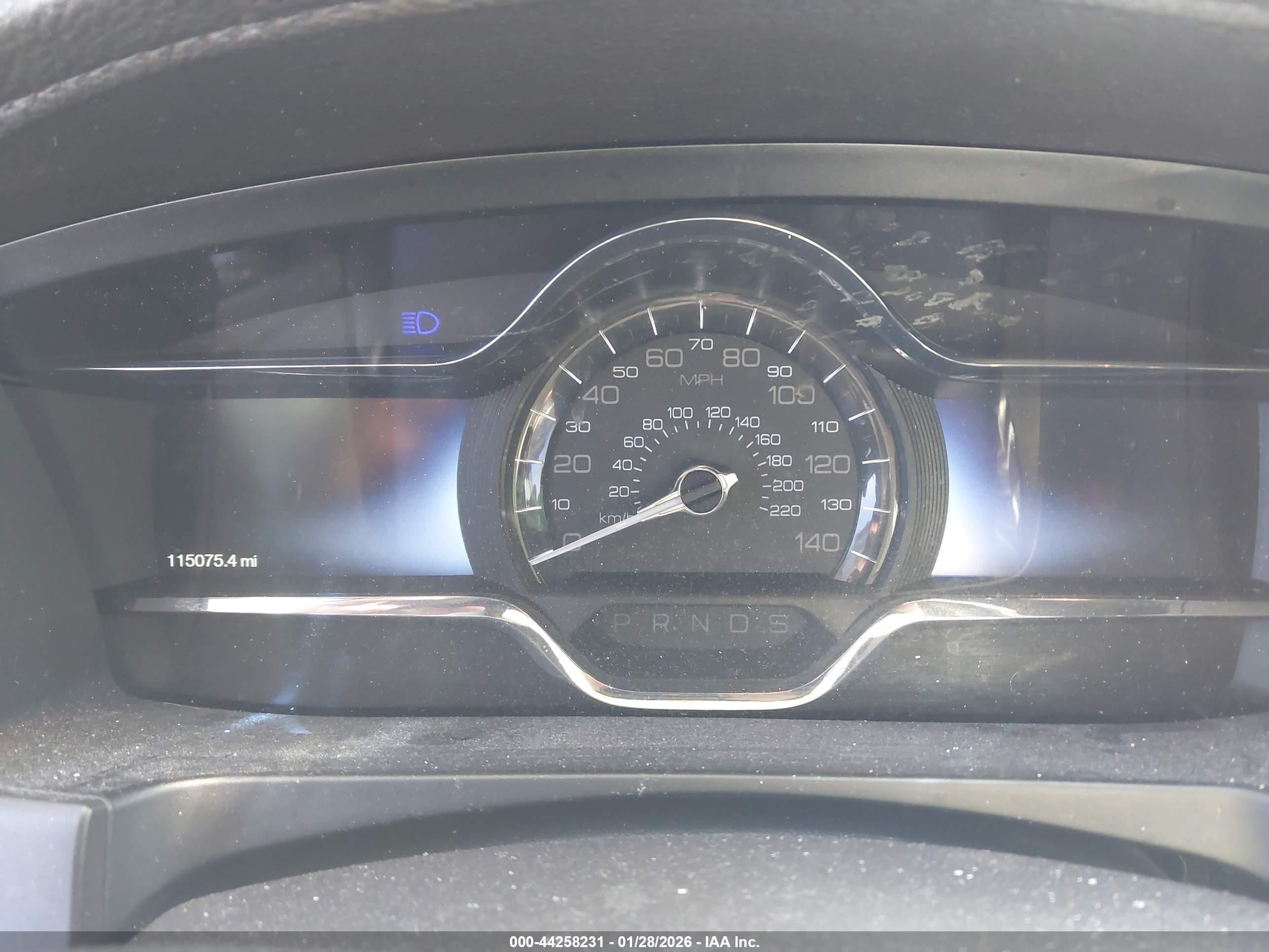 LINCOLN MKS image 7