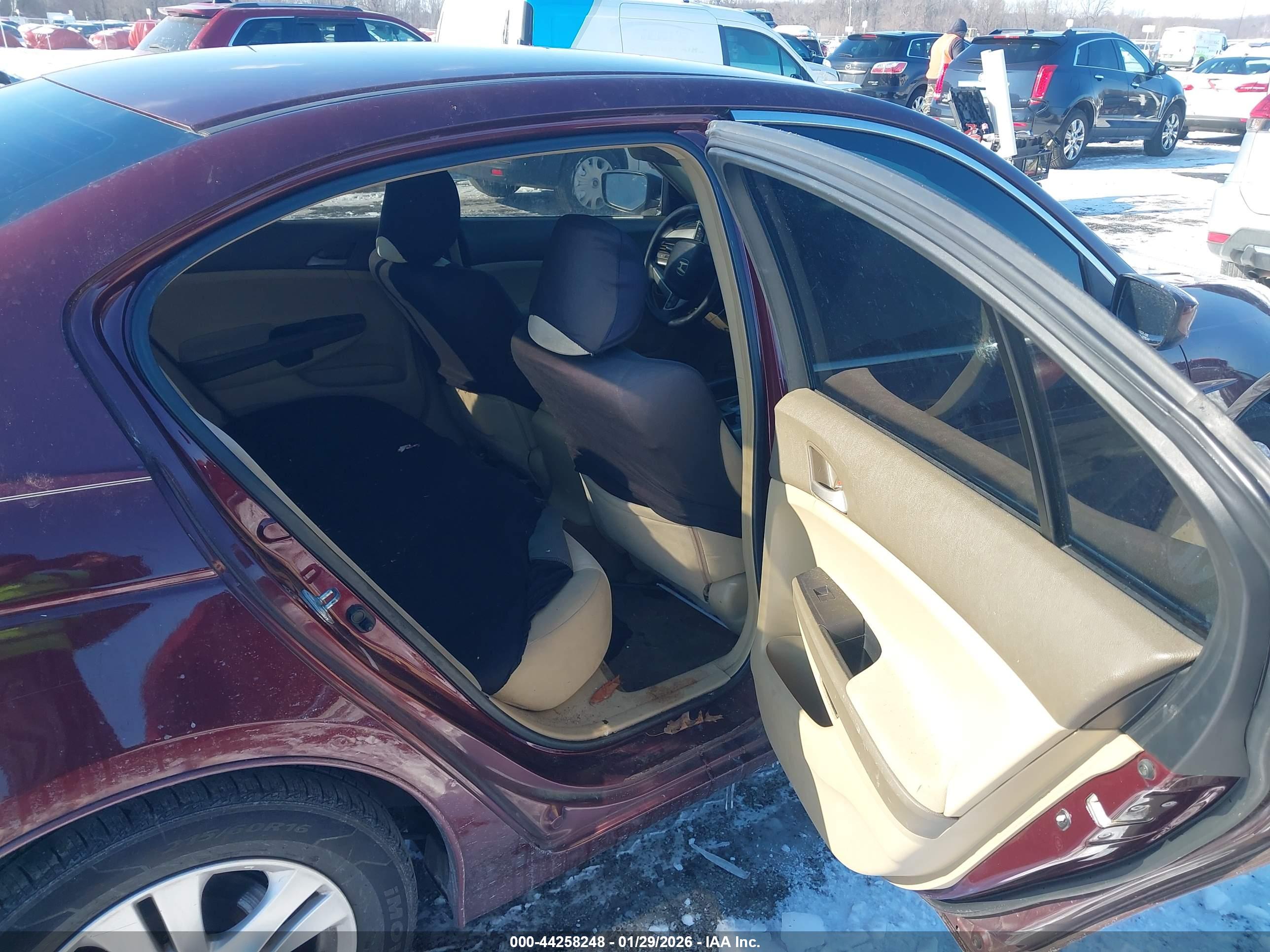 HONDA ACCORD image 8