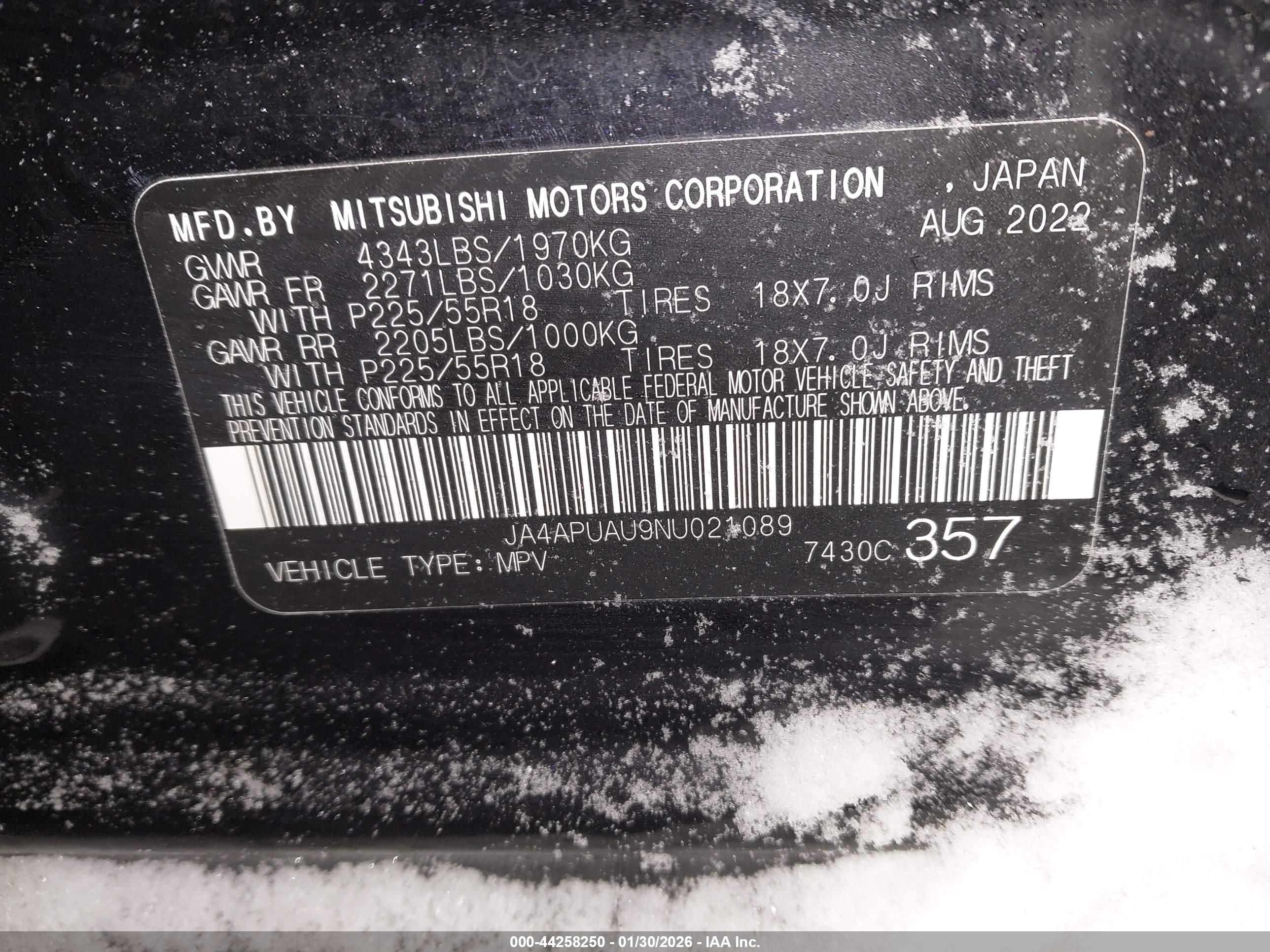 MITSUBISHI OUTLANDER image 9